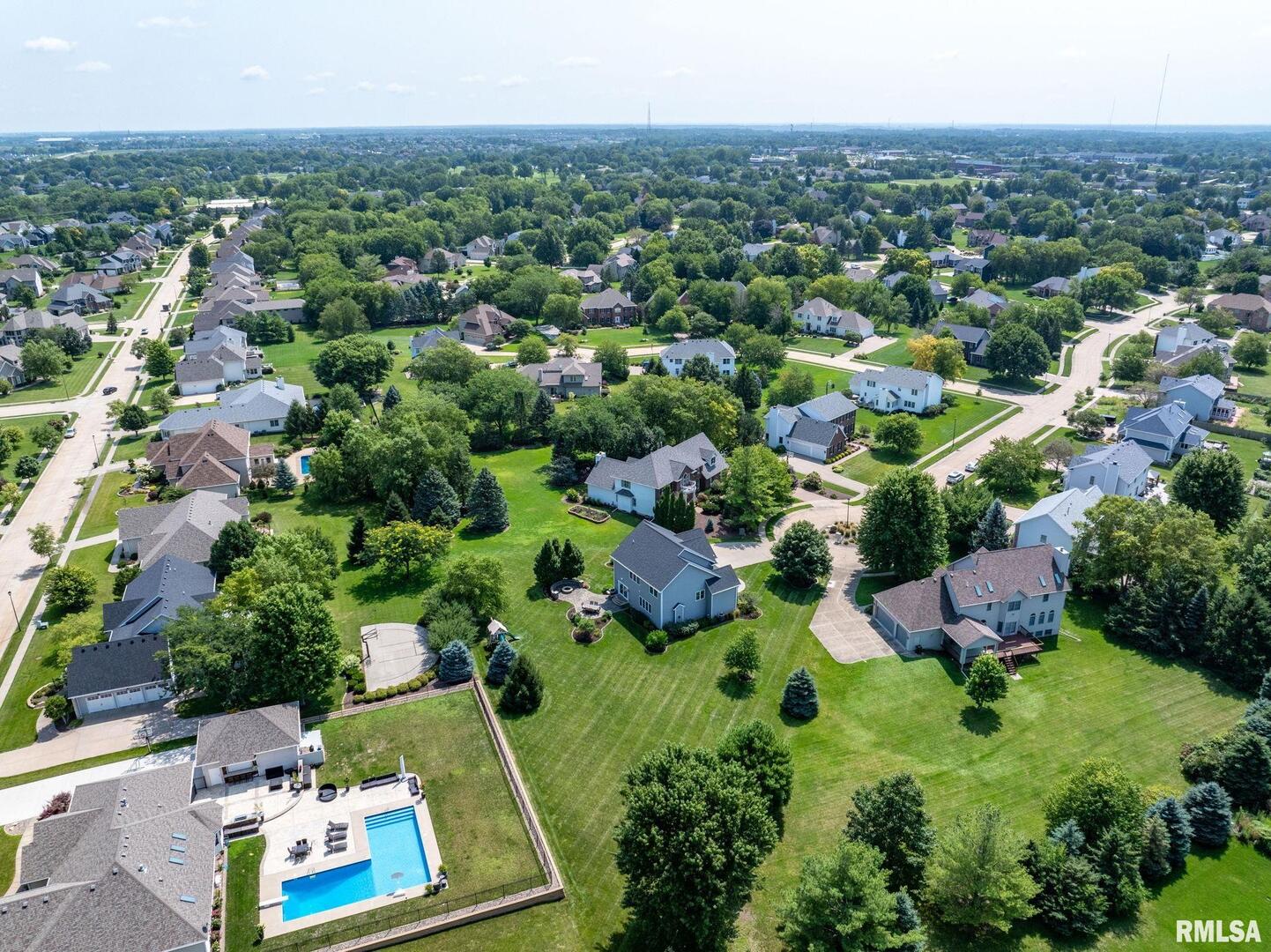 6165 LAKELAND Court