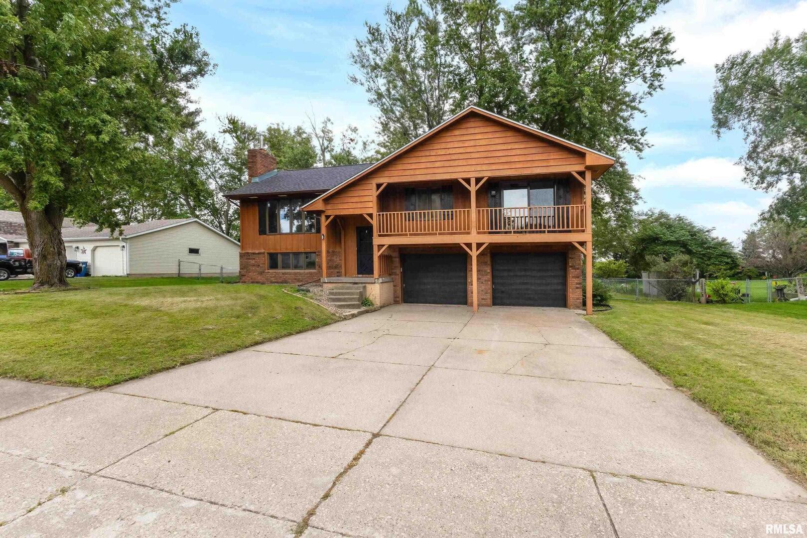 2735 DANIELS Court