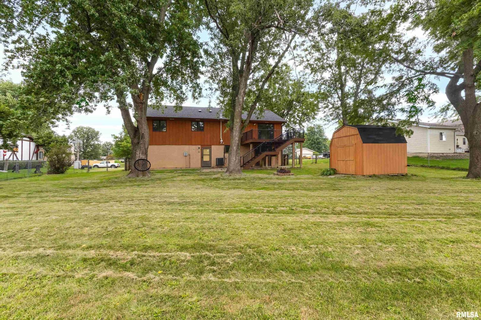 2735 DANIELS Court