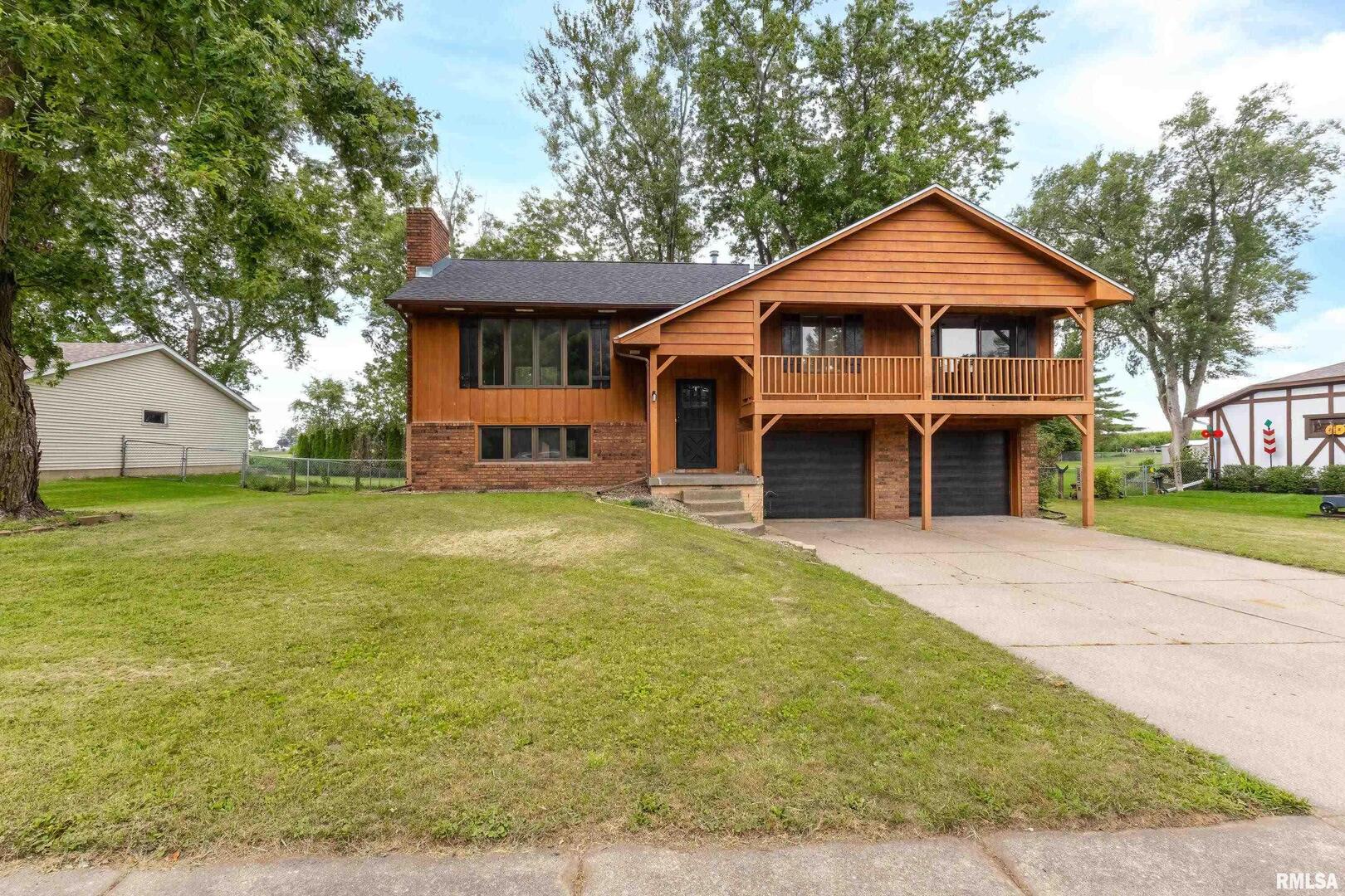 2735 DANIELS Court