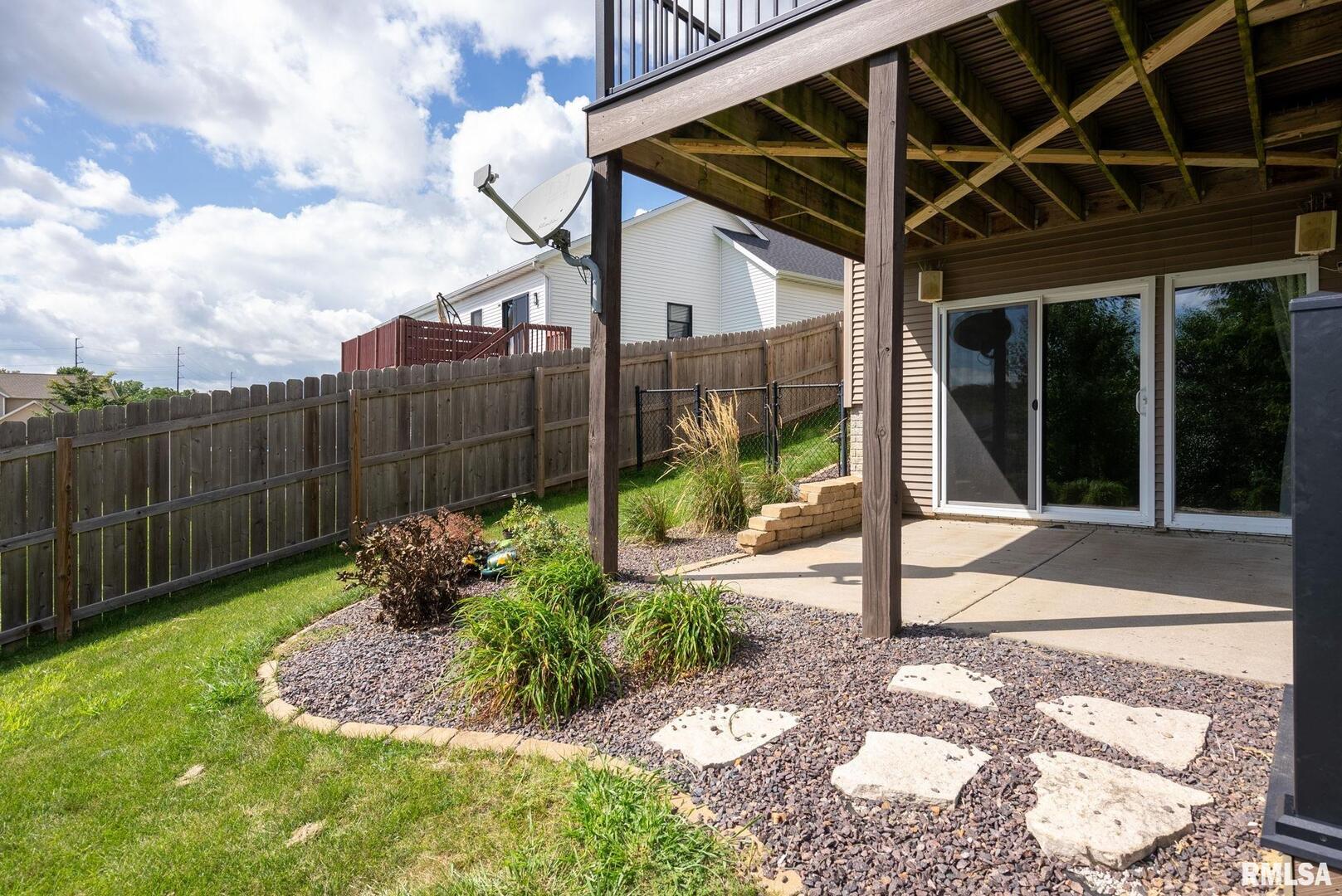 1609 SHAMROCK Drive