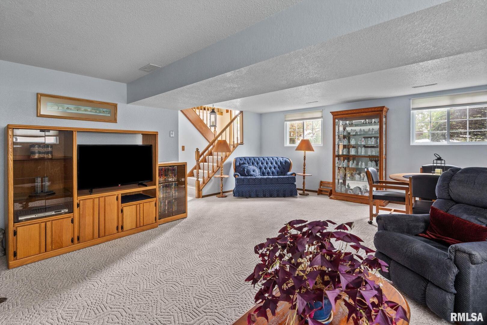 5404 OAKBROOK Road