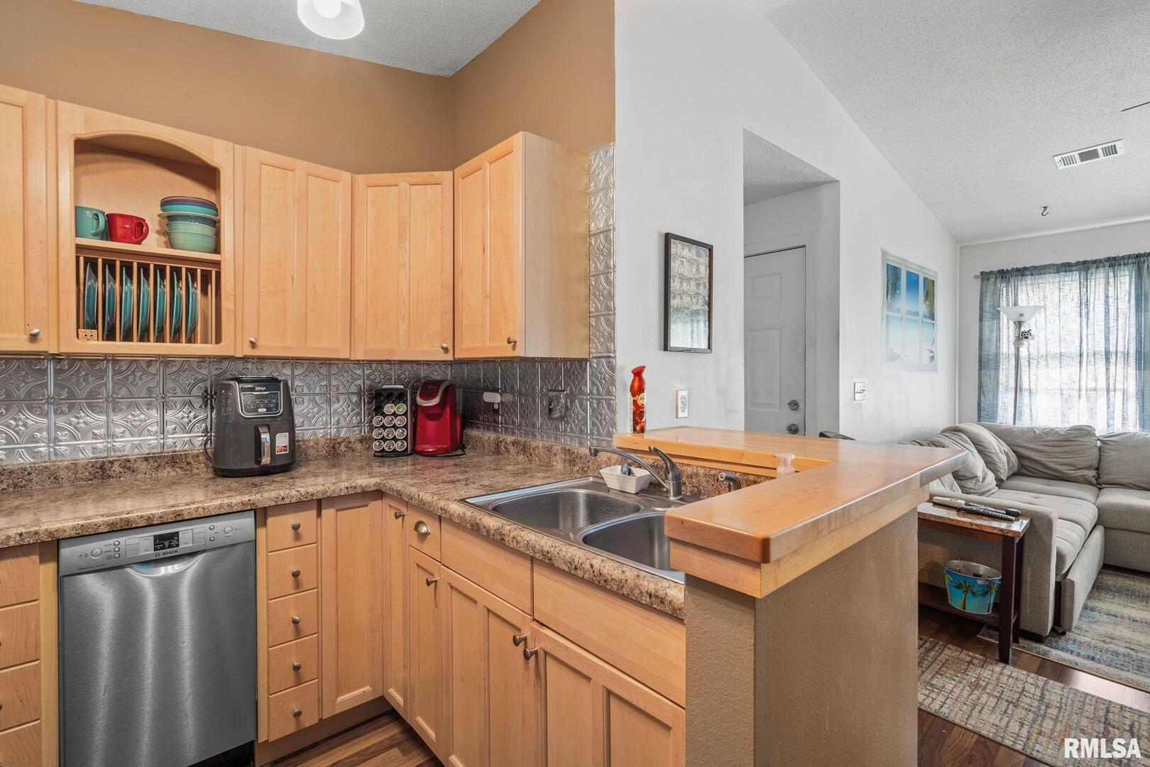 4633 CROW CREEK Court