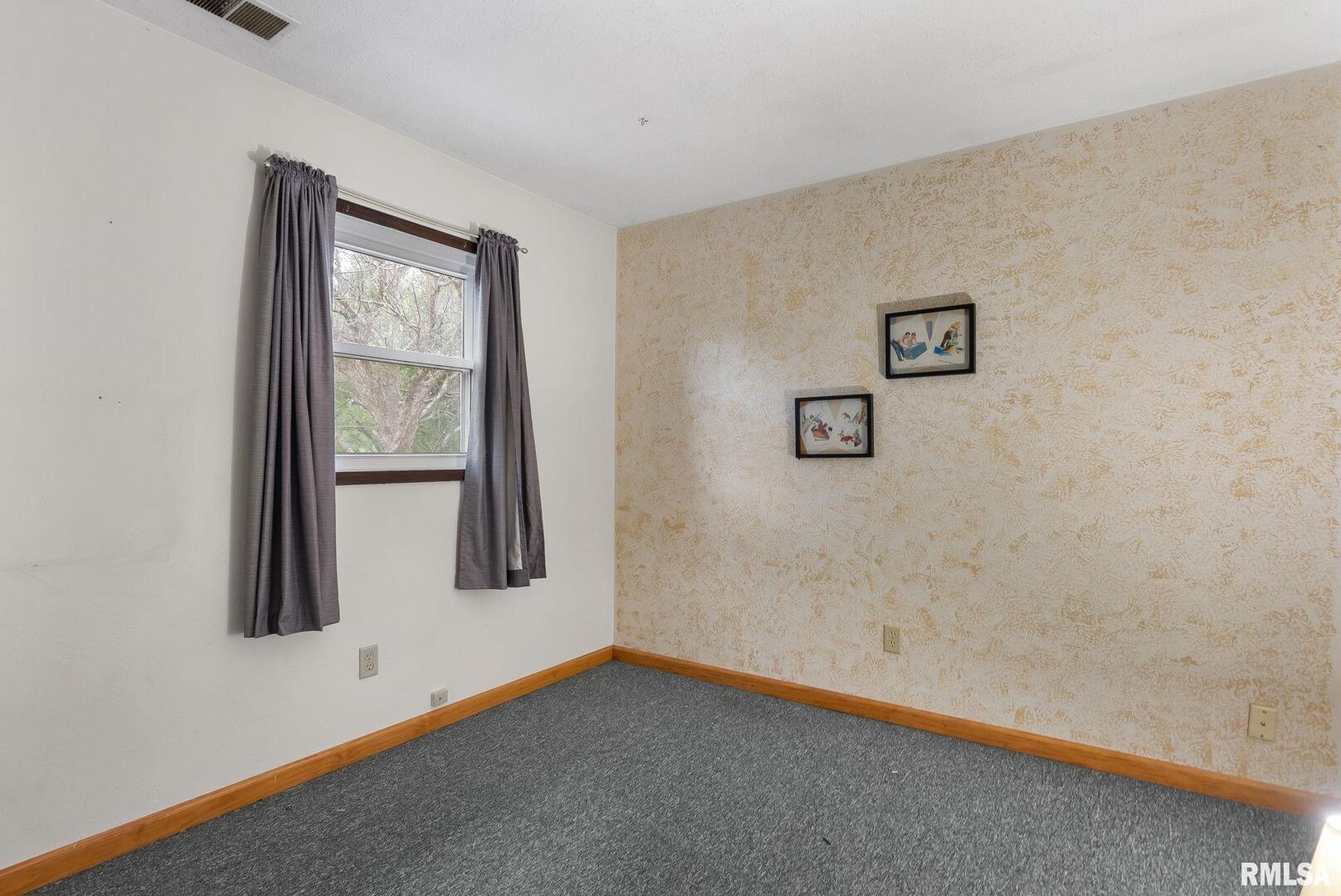 11350 CIRCLE Drive