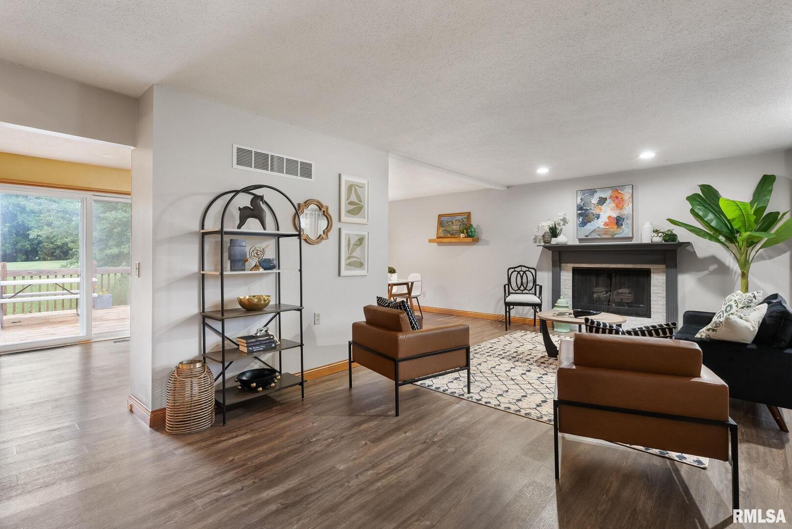 11350 CIRCLE Drive