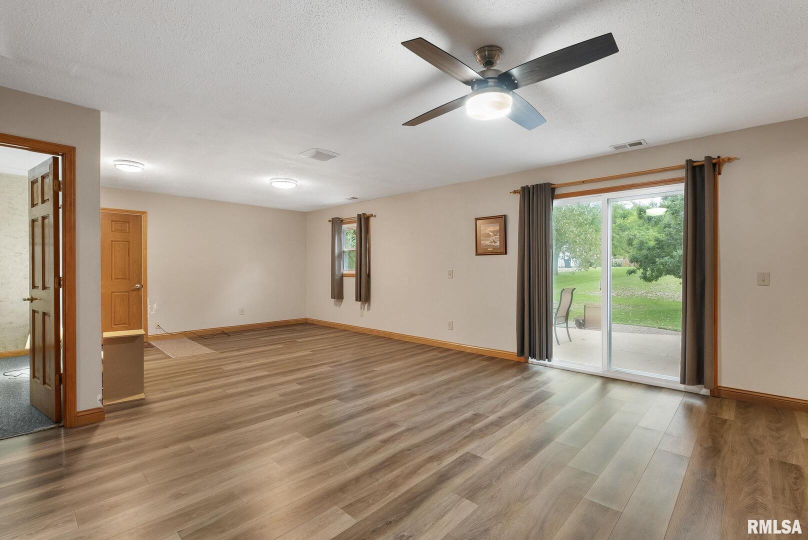 11350 CIRCLE Drive