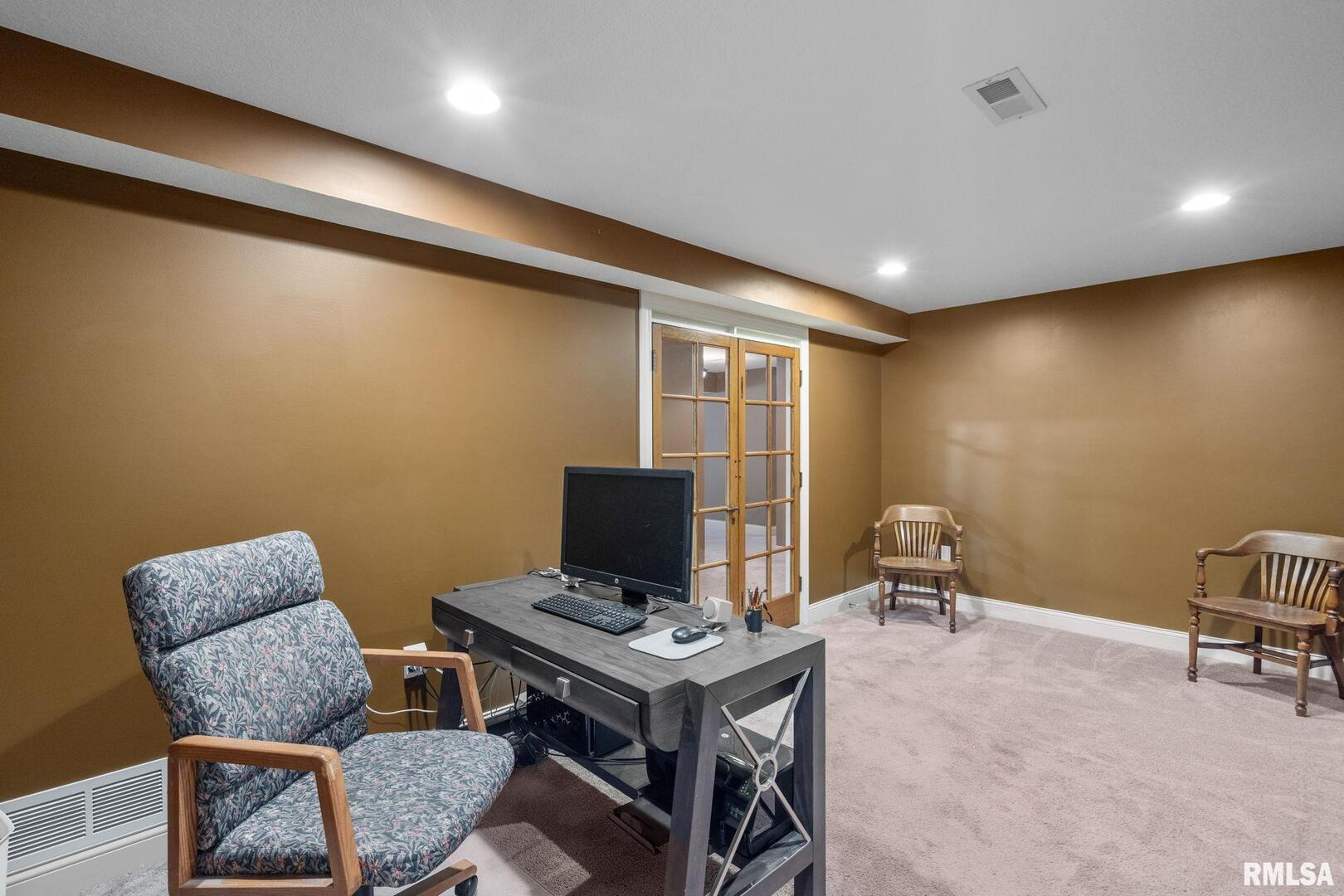 5051 BRENTWOOD Drive