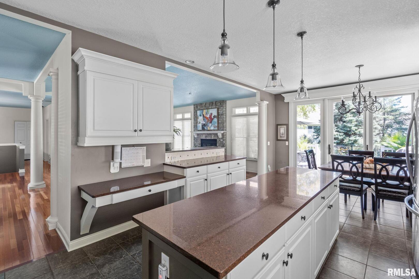 5051 BRENTWOOD Drive