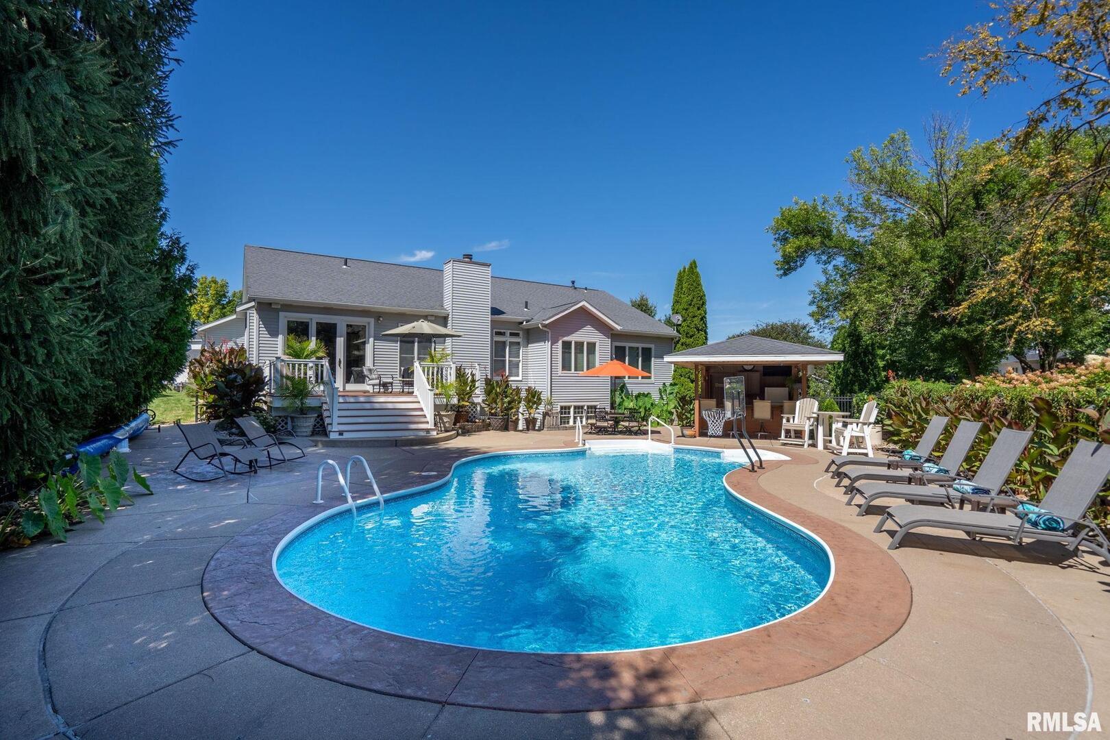 5051 BRENTWOOD Drive
