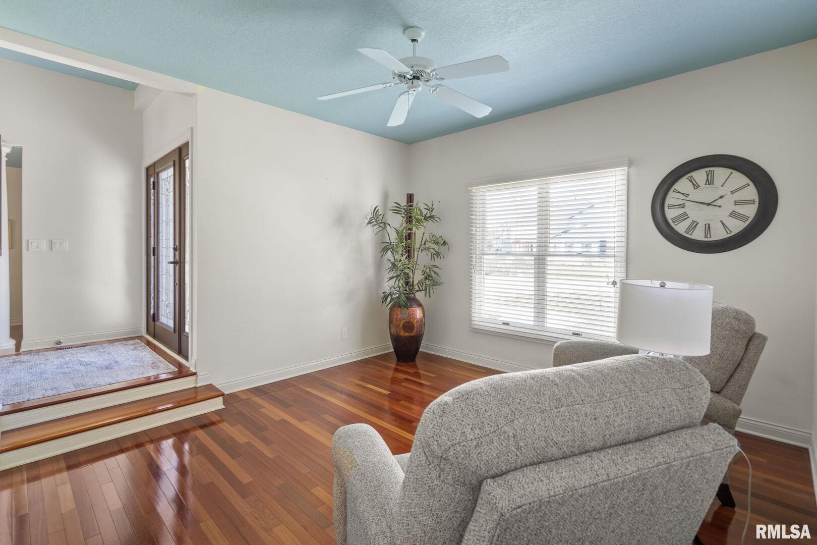 5051 BRENTWOOD Drive