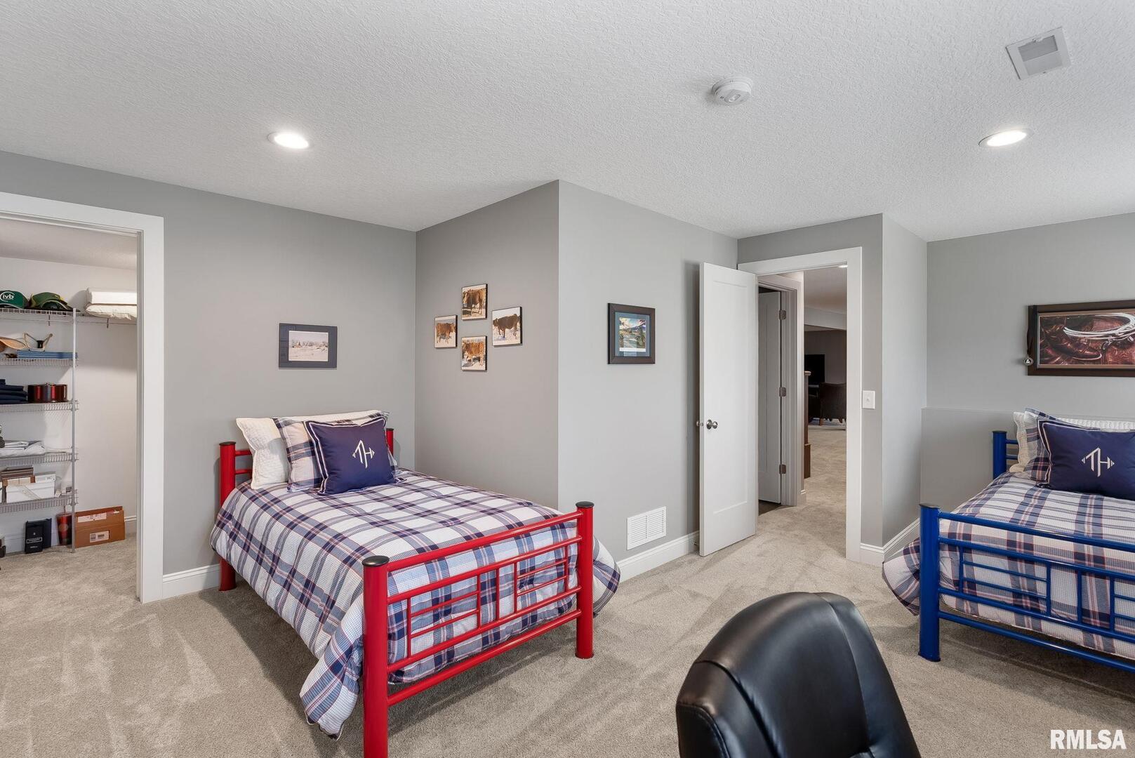 5361 EMILY Court