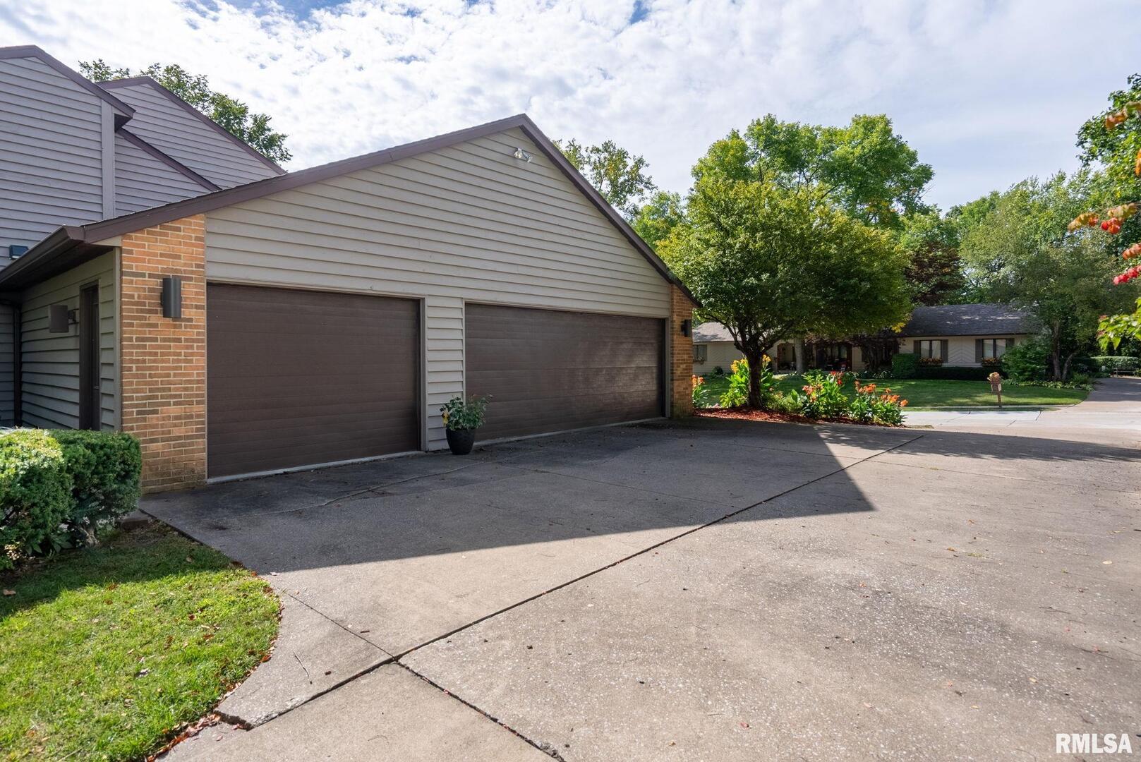 31 WILDWOOD Drive