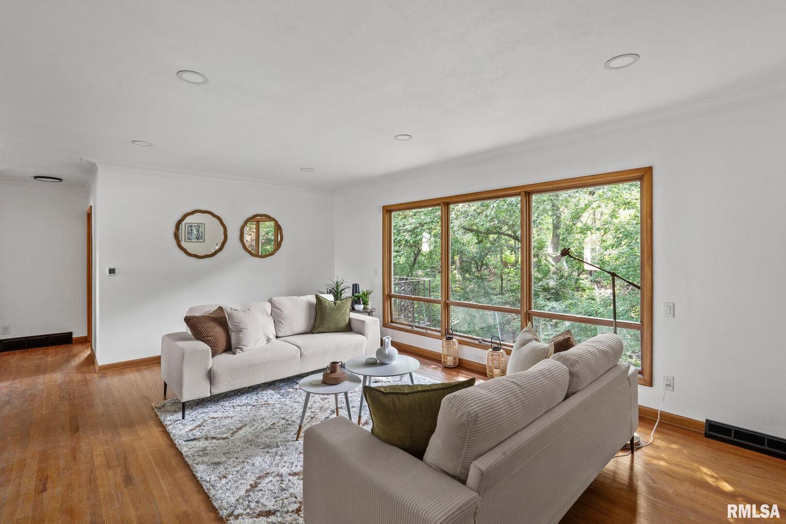 2815 4TH Street Court