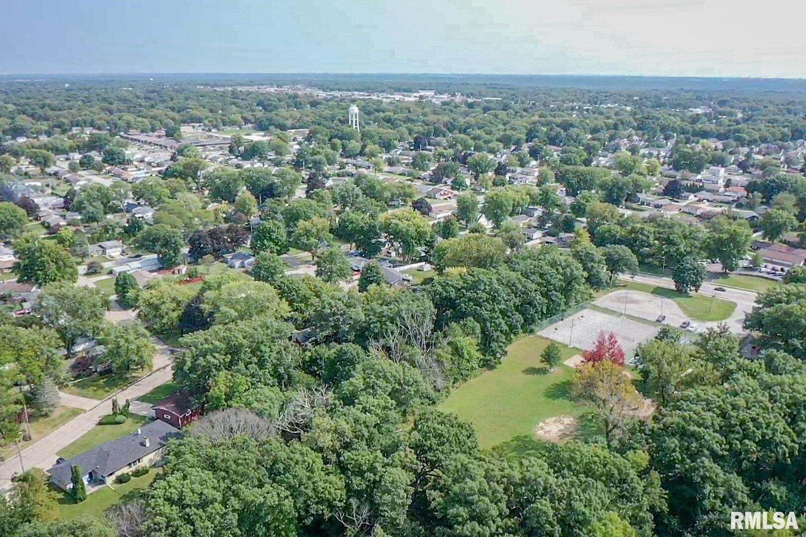 2815 4TH Street Court