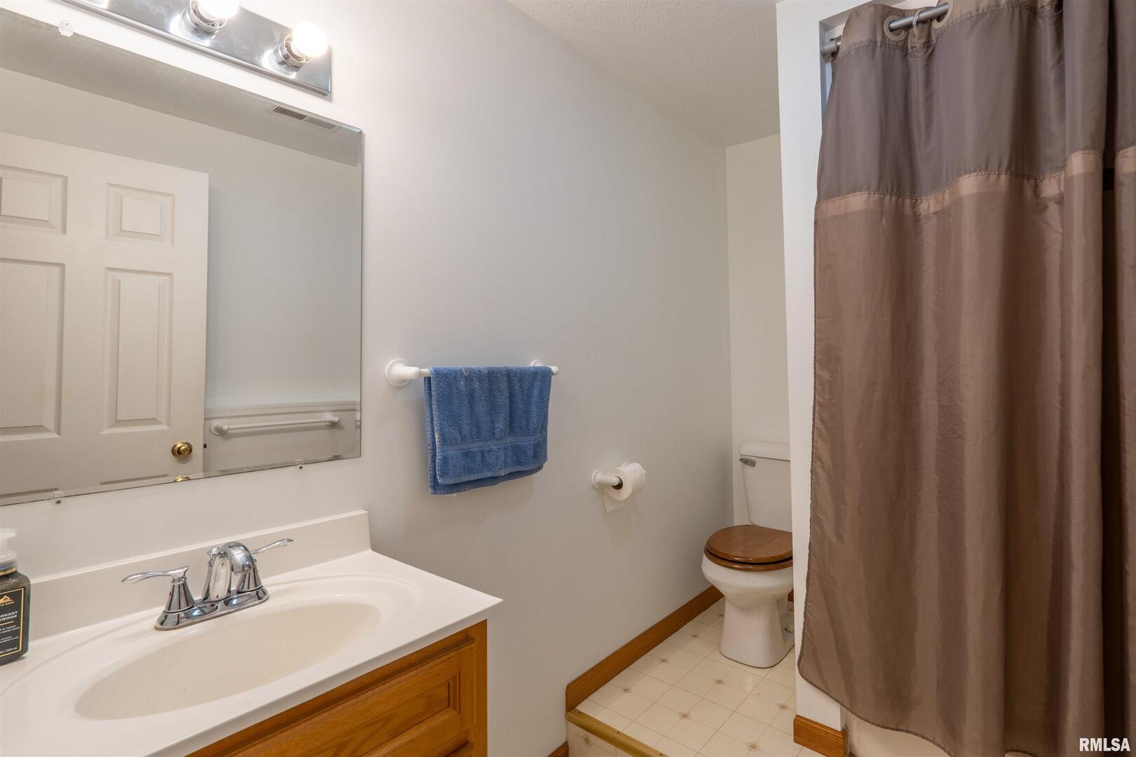 238 7TH Street