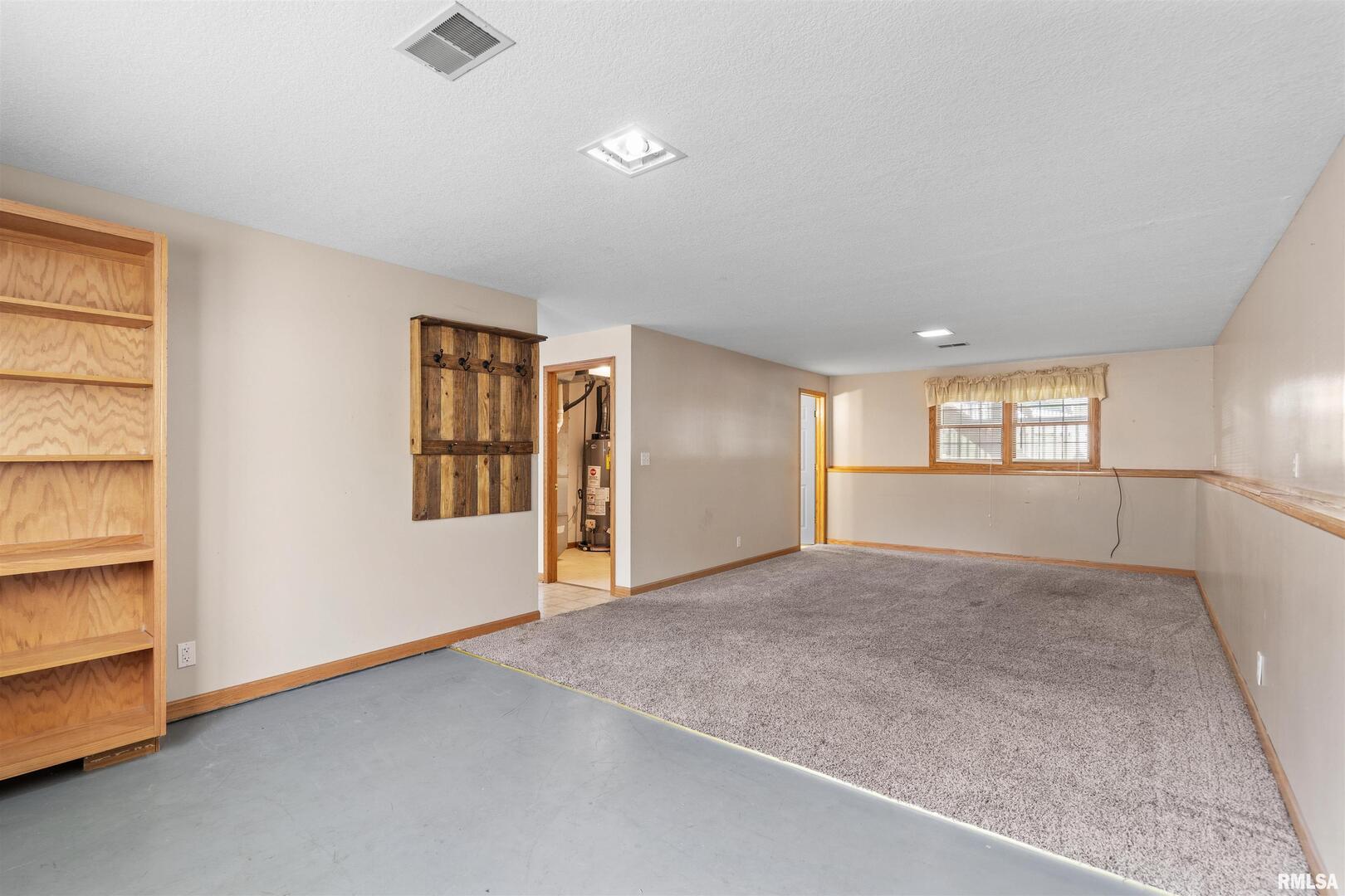 238 7TH Street