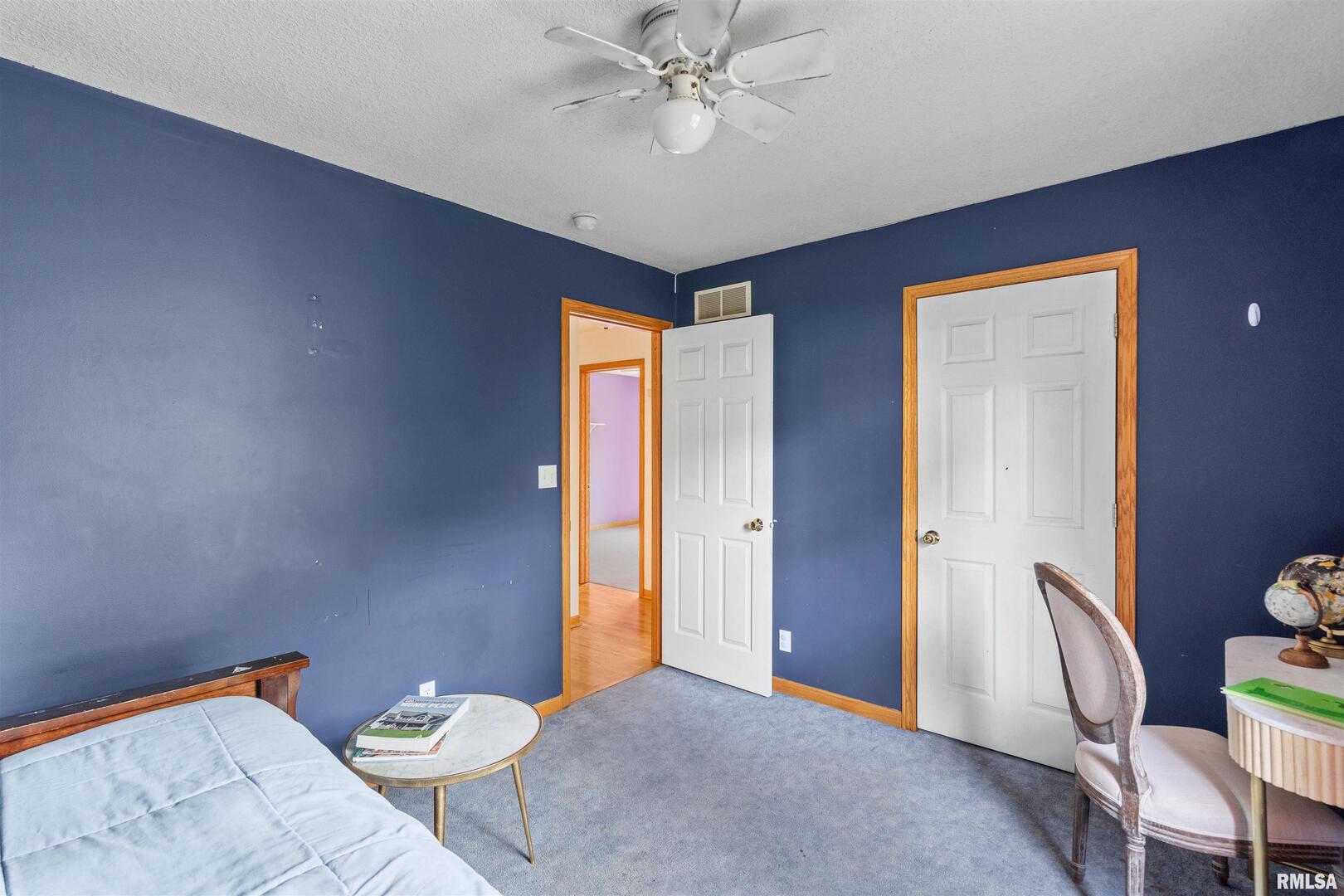 238 7TH Street