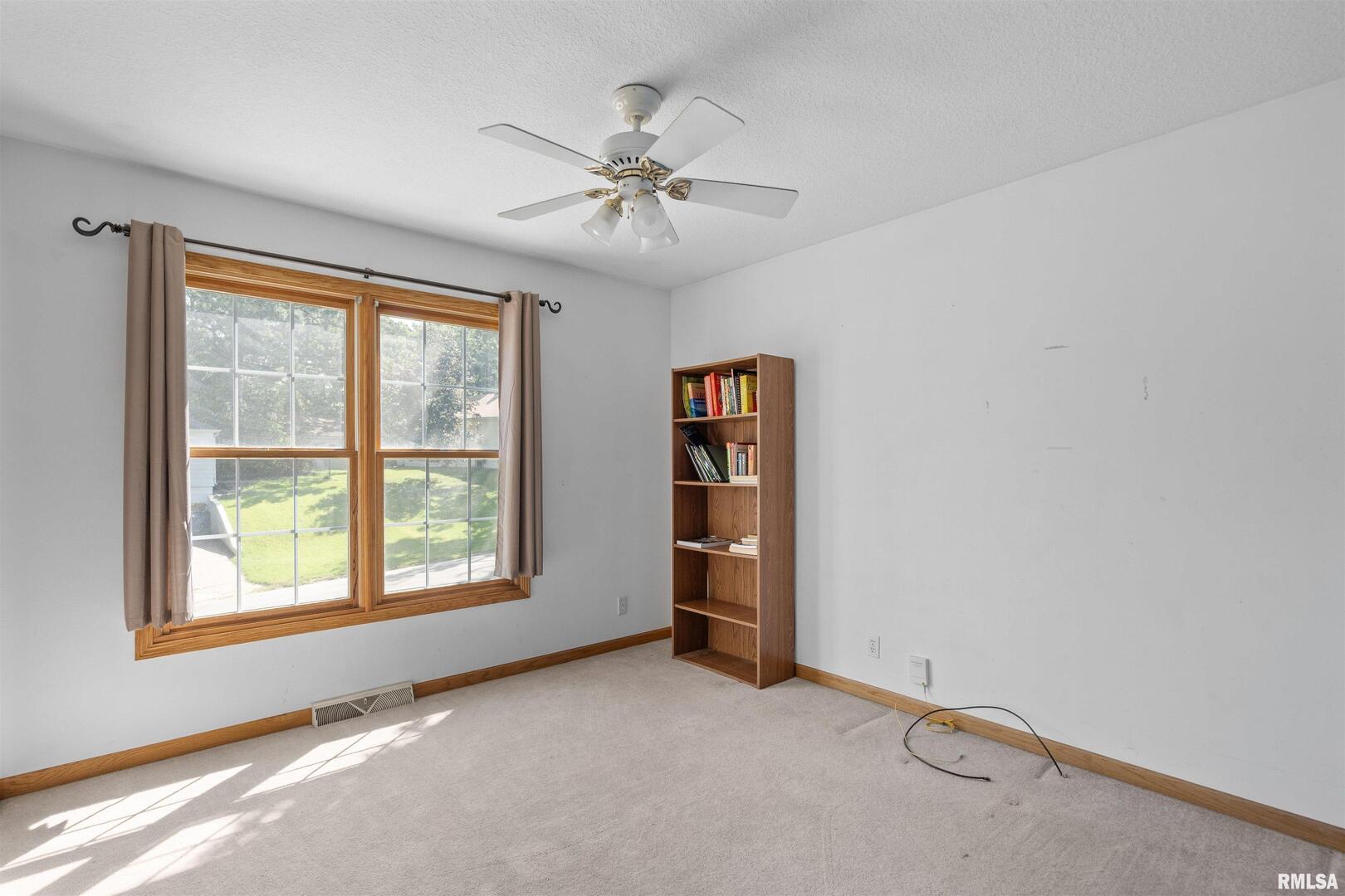 238 7TH Street