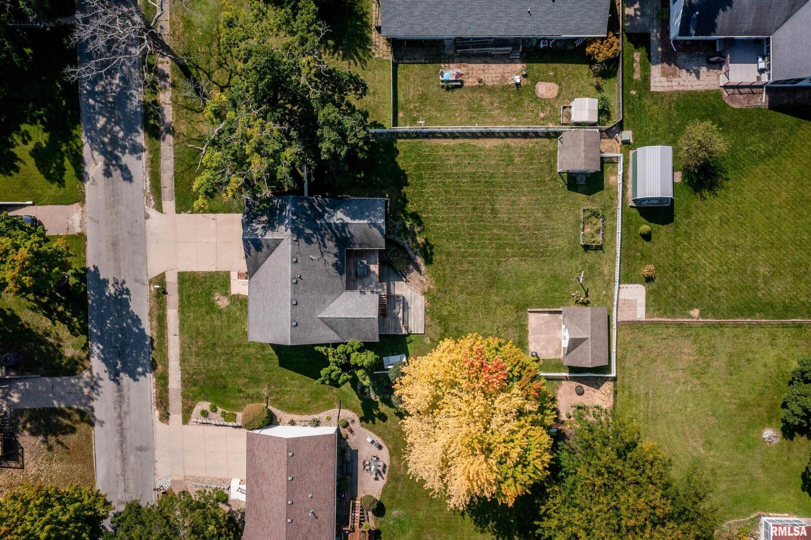 238 7TH Street
