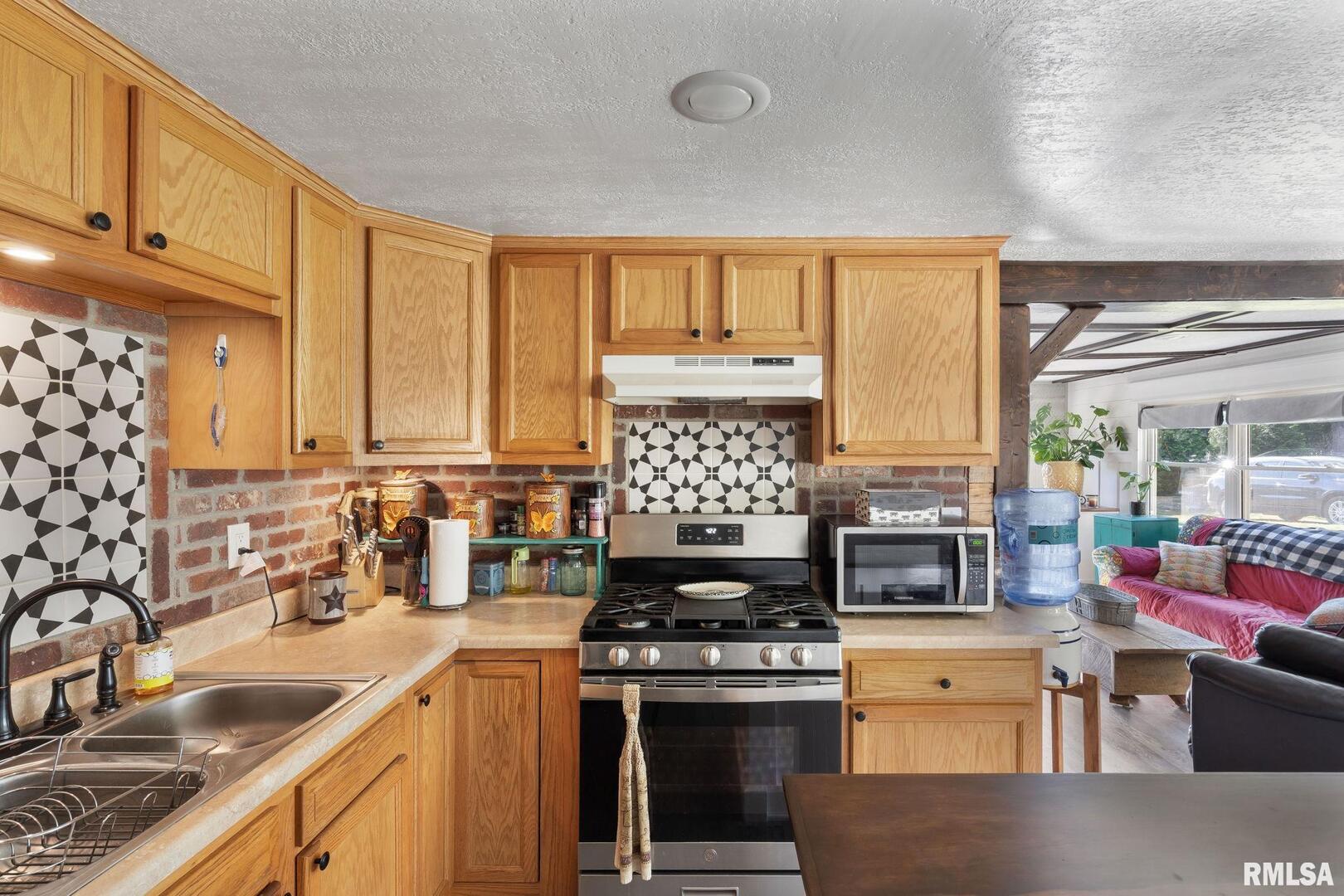 3485 WOODHOLM Lane