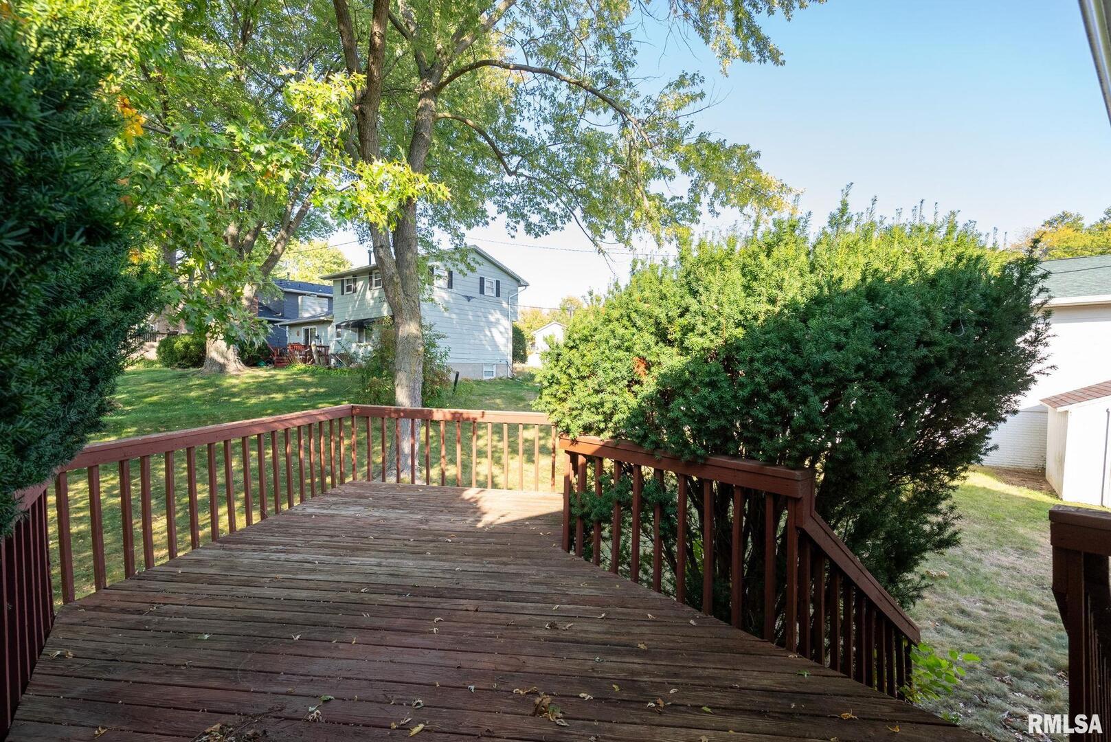 2824 CARRIAGE HILL Drive