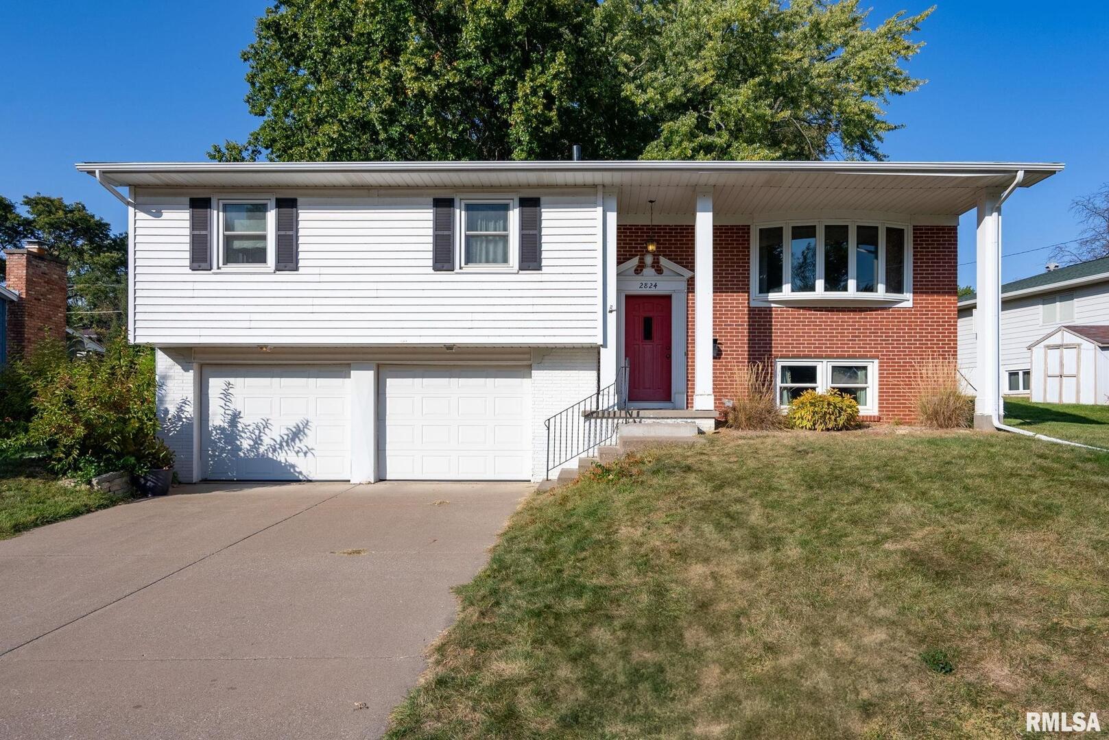 2824 CARRIAGE HILL Drive