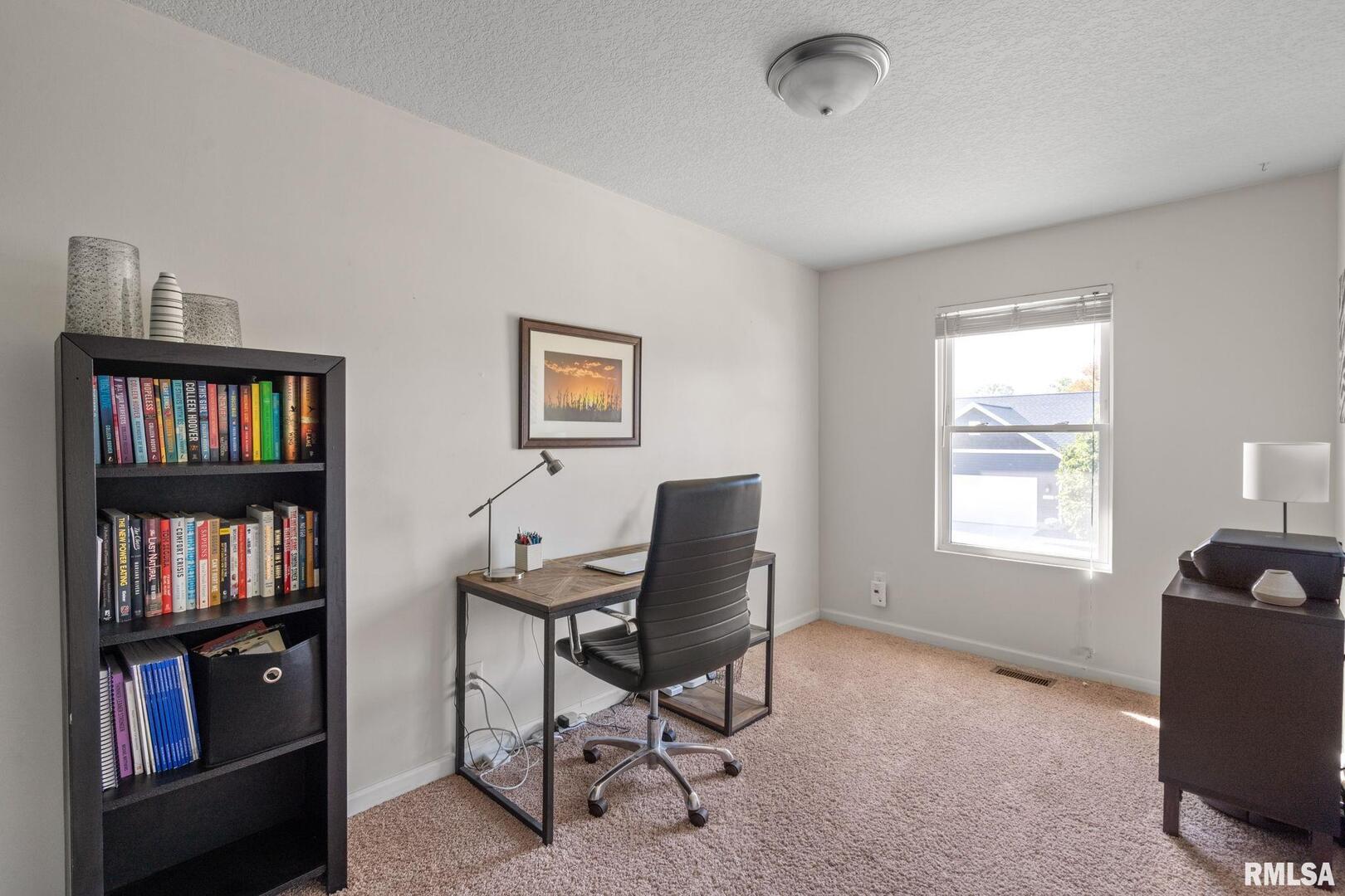 14 W VILLAGE Circle