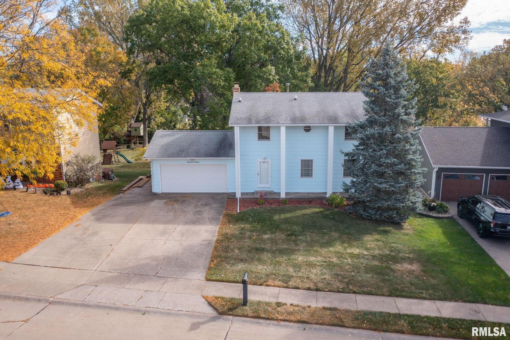 3319 N ELMWOOD Avenue