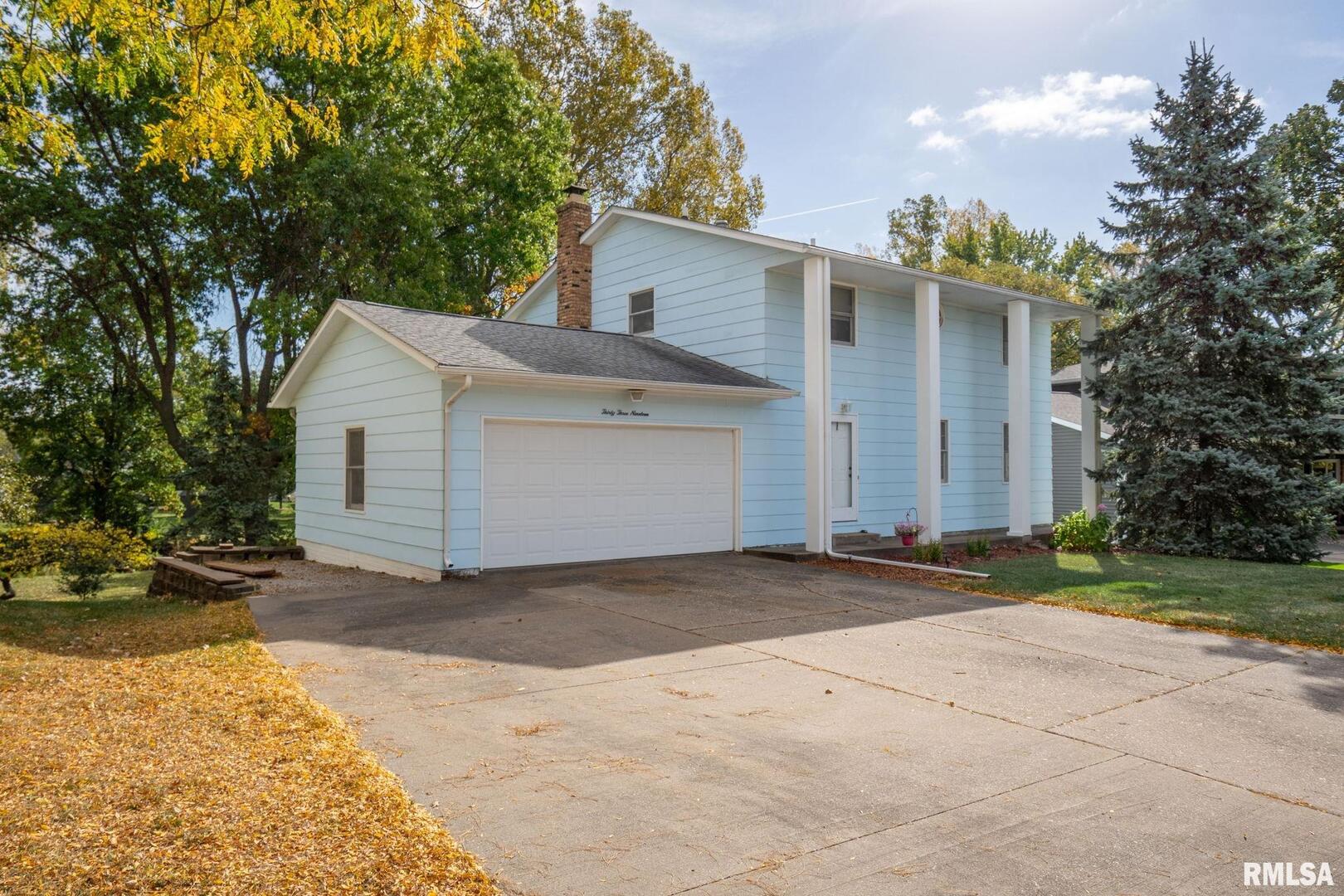 3319 N ELMWOOD Avenue