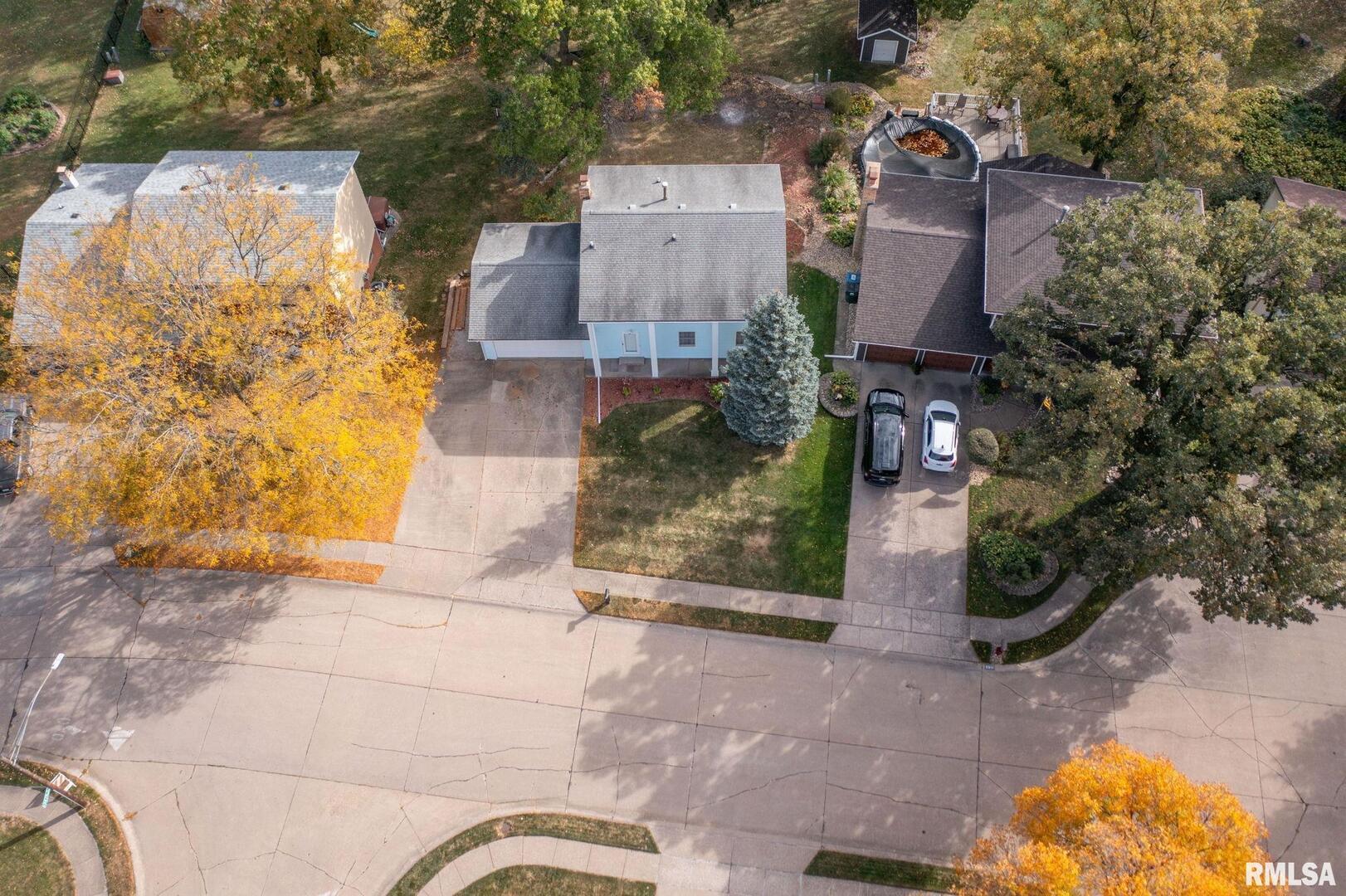 3319 N ELMWOOD Avenue
