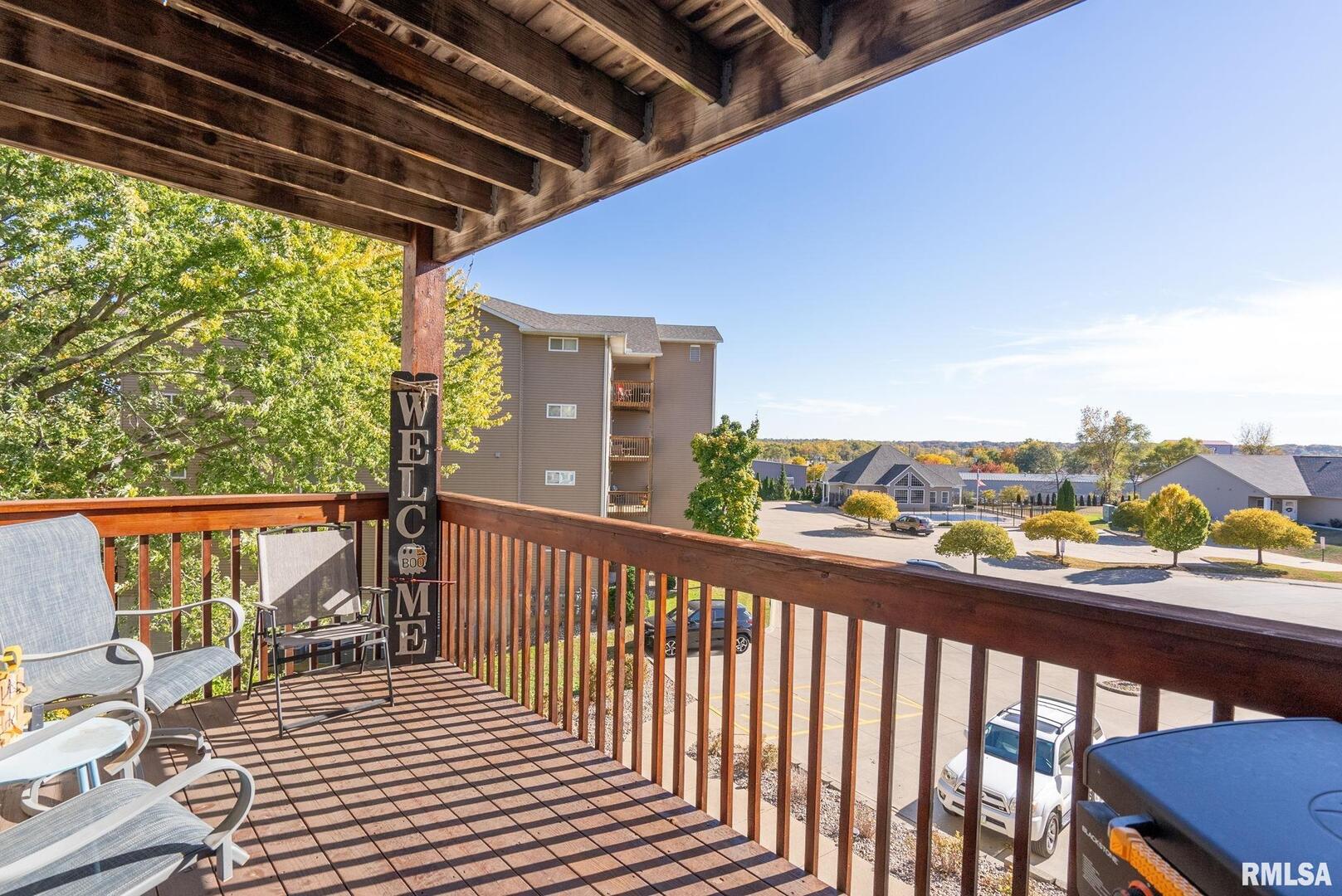 4084 CREEK HILL Drive