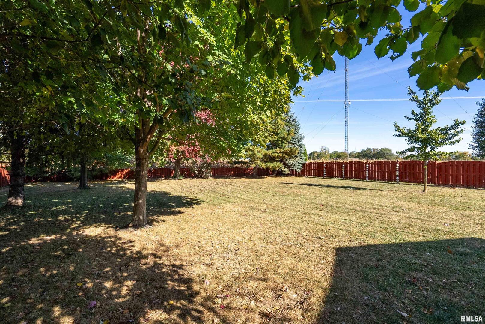 2076 ASHFORD Road