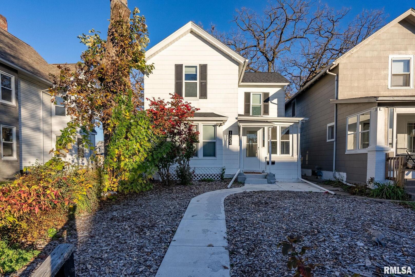 1703 LECLAIRE Street