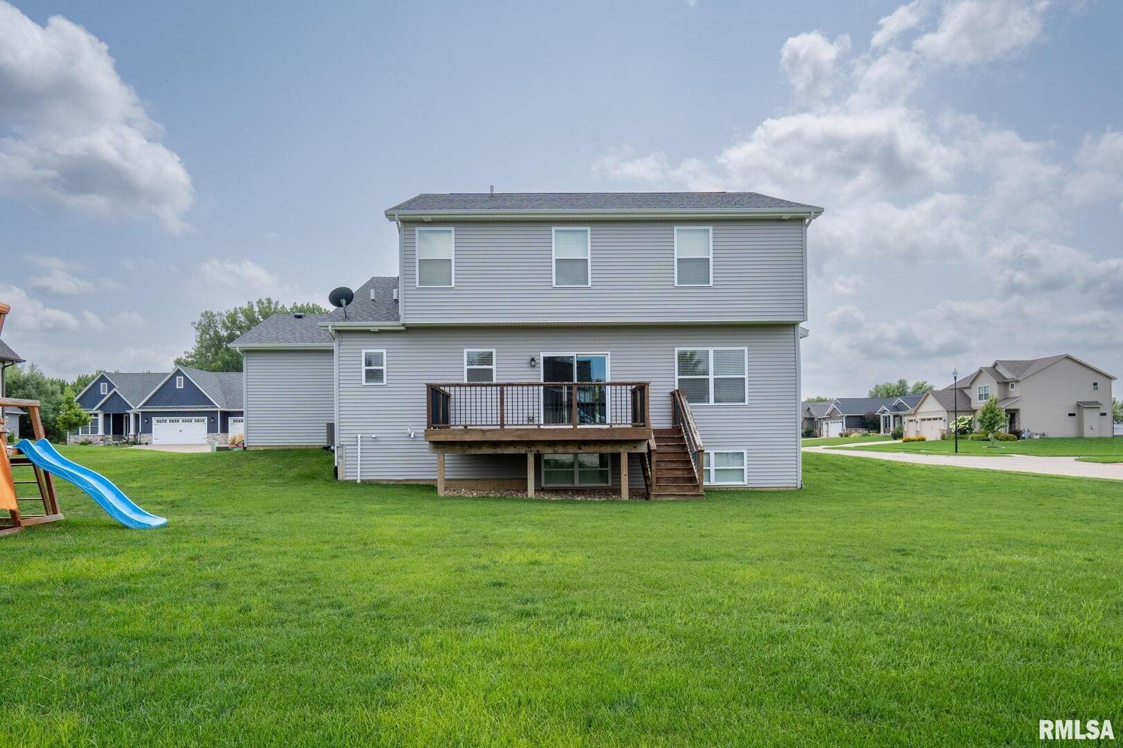 918 W PINEHURST Drive