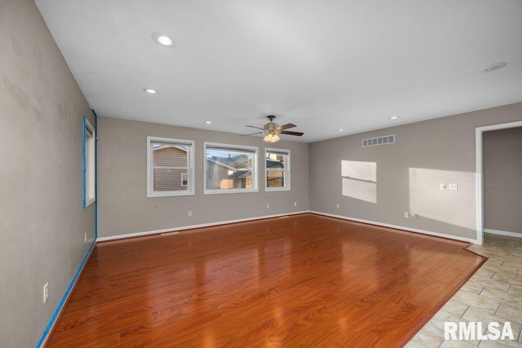 2309 15TH Street