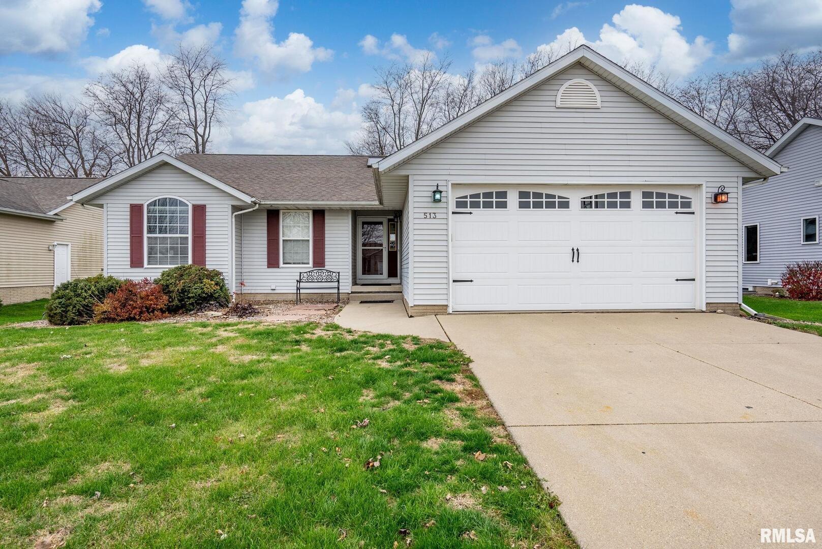 513 LEE Court
