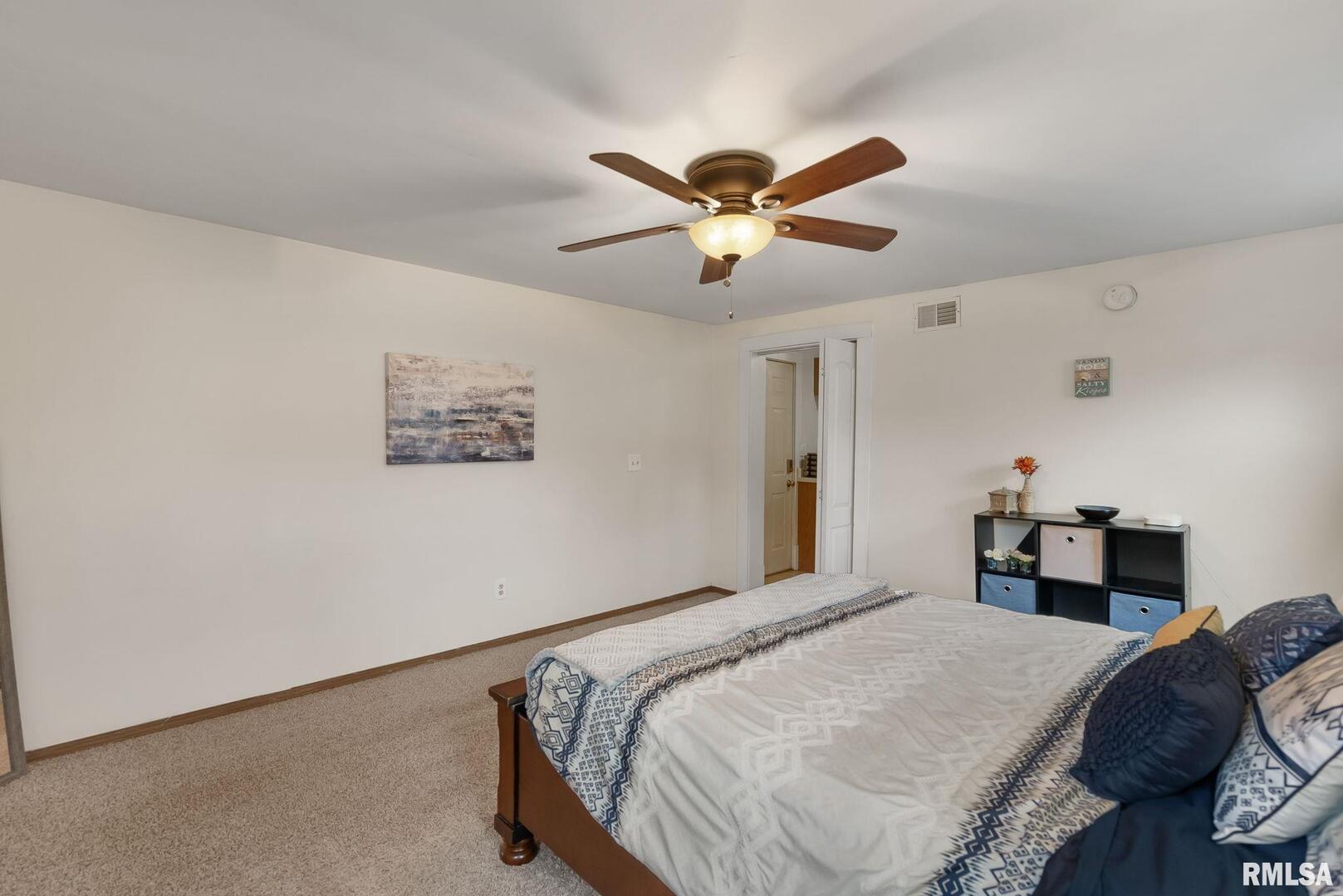 211 E LOCUST Street
