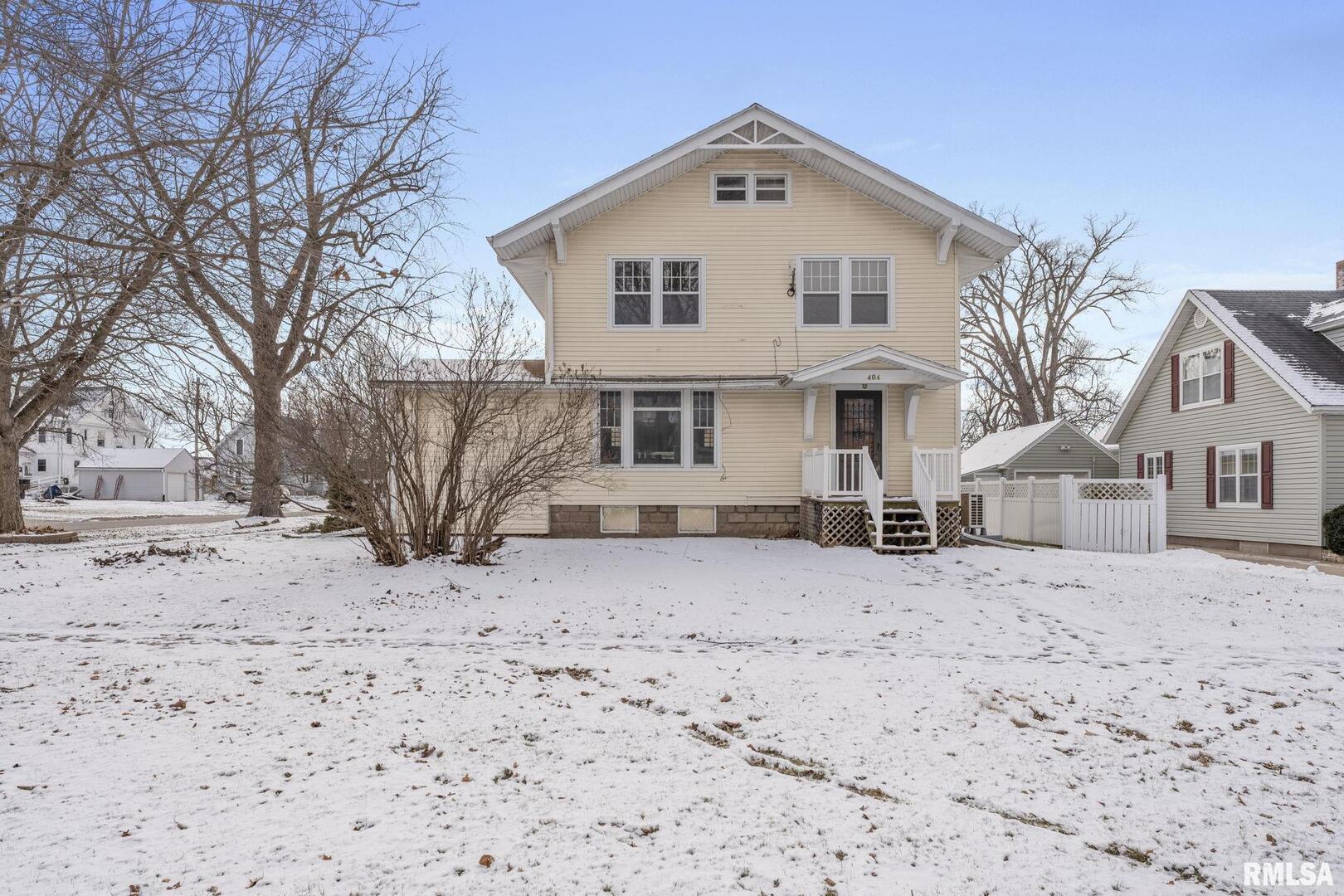 404 W 6TH Street