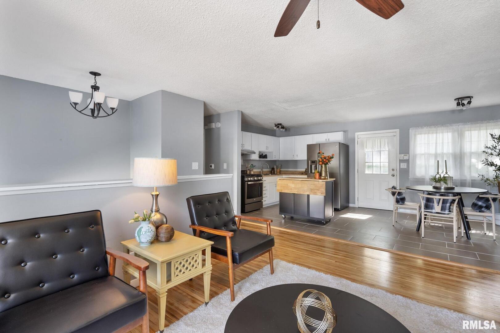 305 COLONY Drive