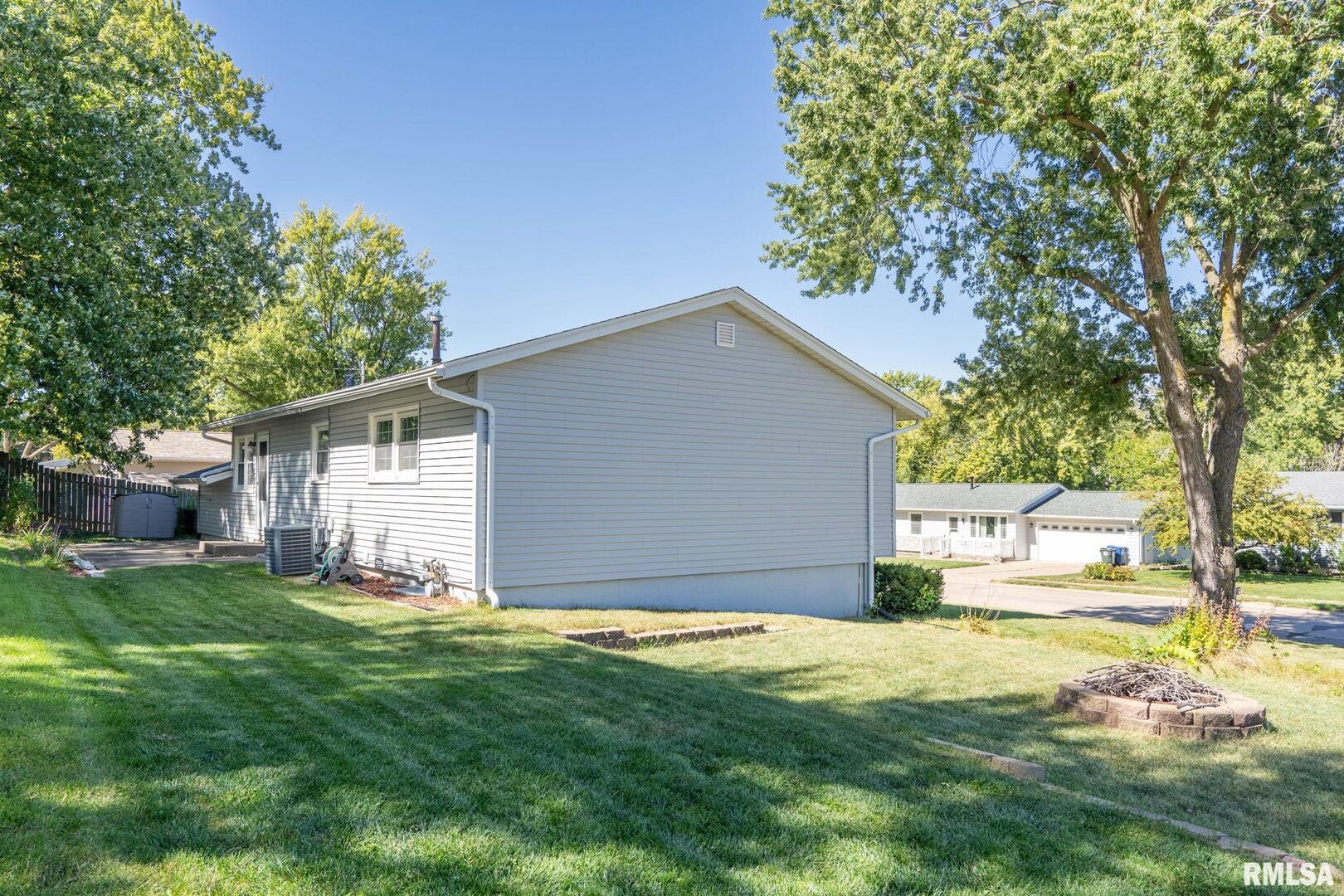 305 COLONY Drive