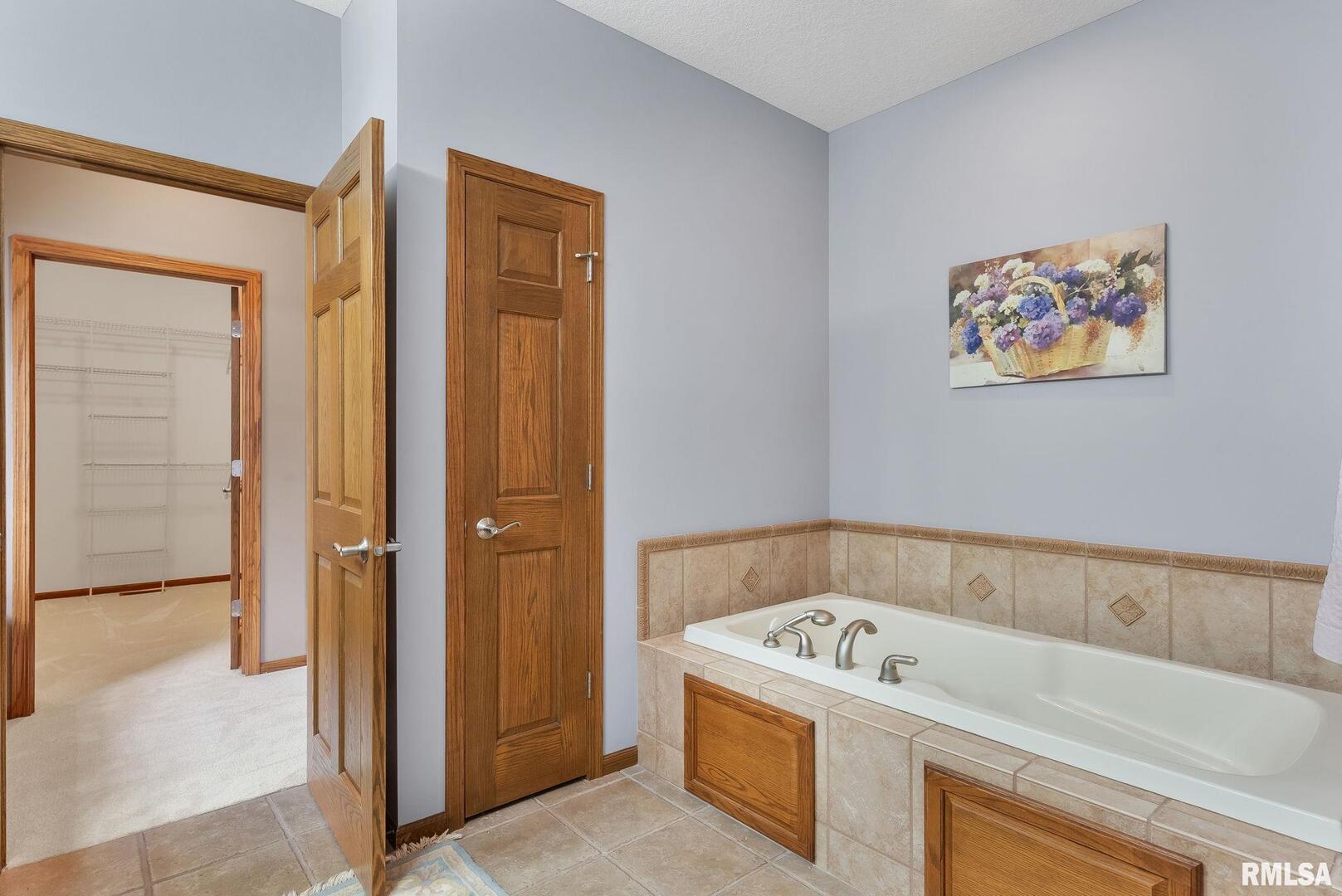 2808 PIONEER Court