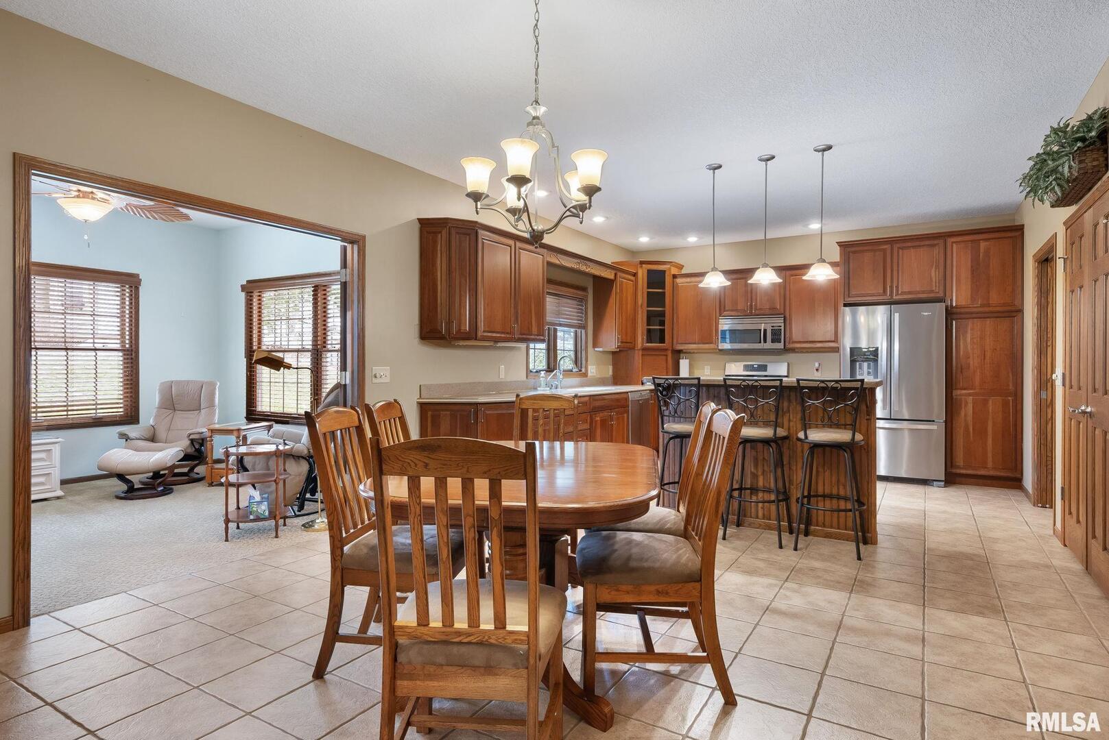 2808 PIONEER Court