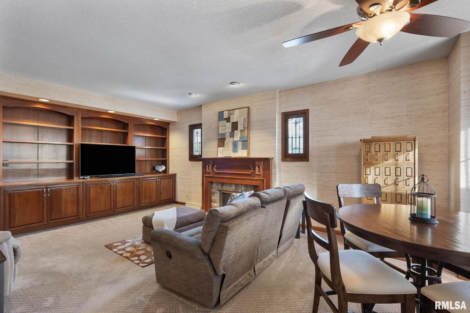 5445 CHARTER OAKS Drive