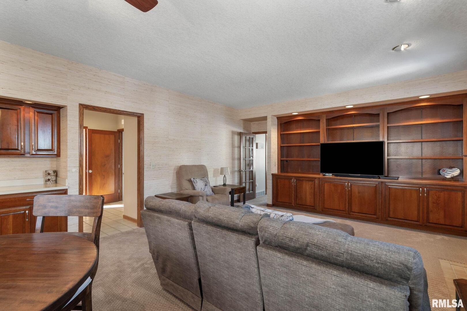 5445 CHARTER OAKS Drive