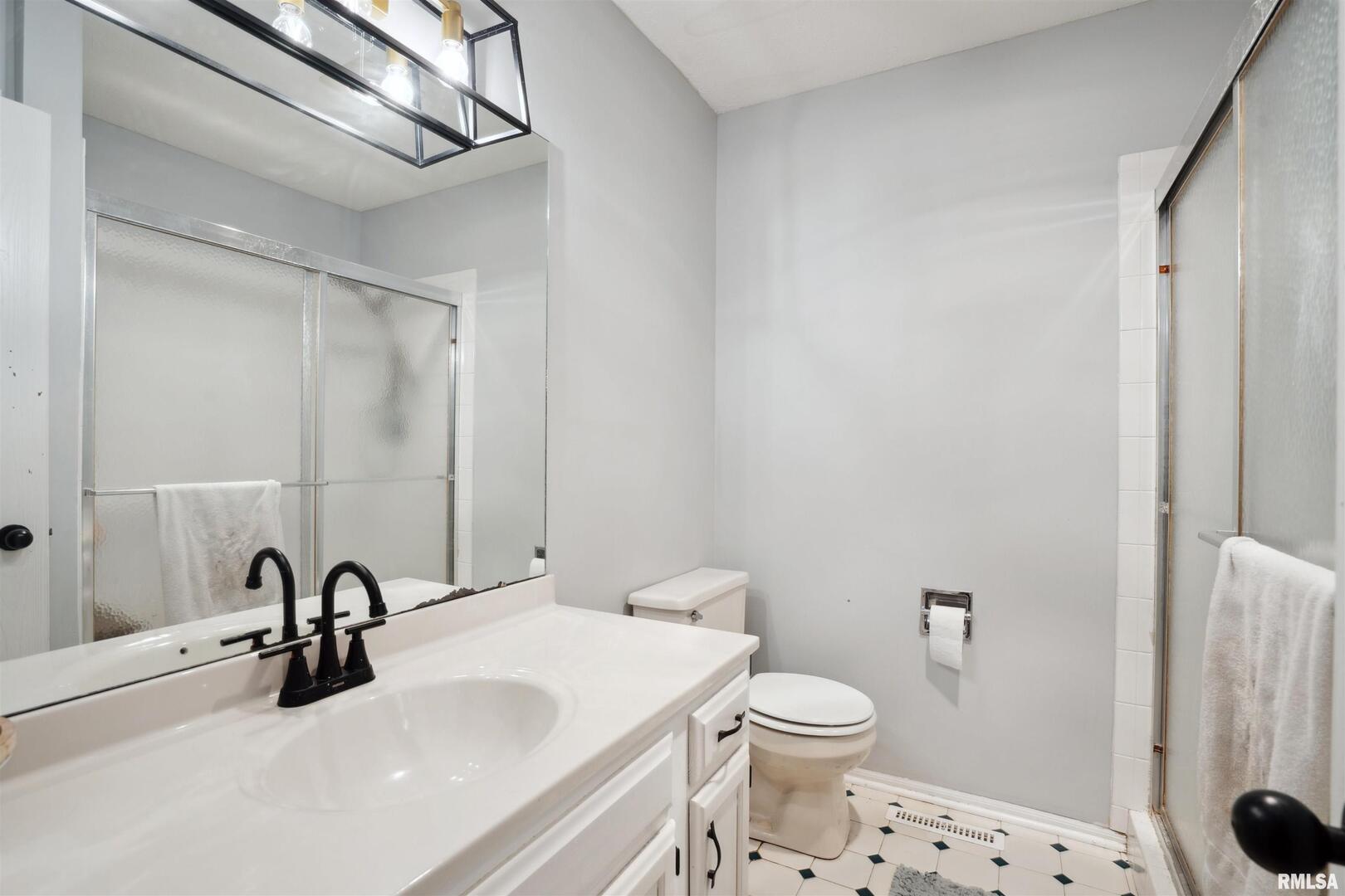 4185 MALLARD Court Unit: 101