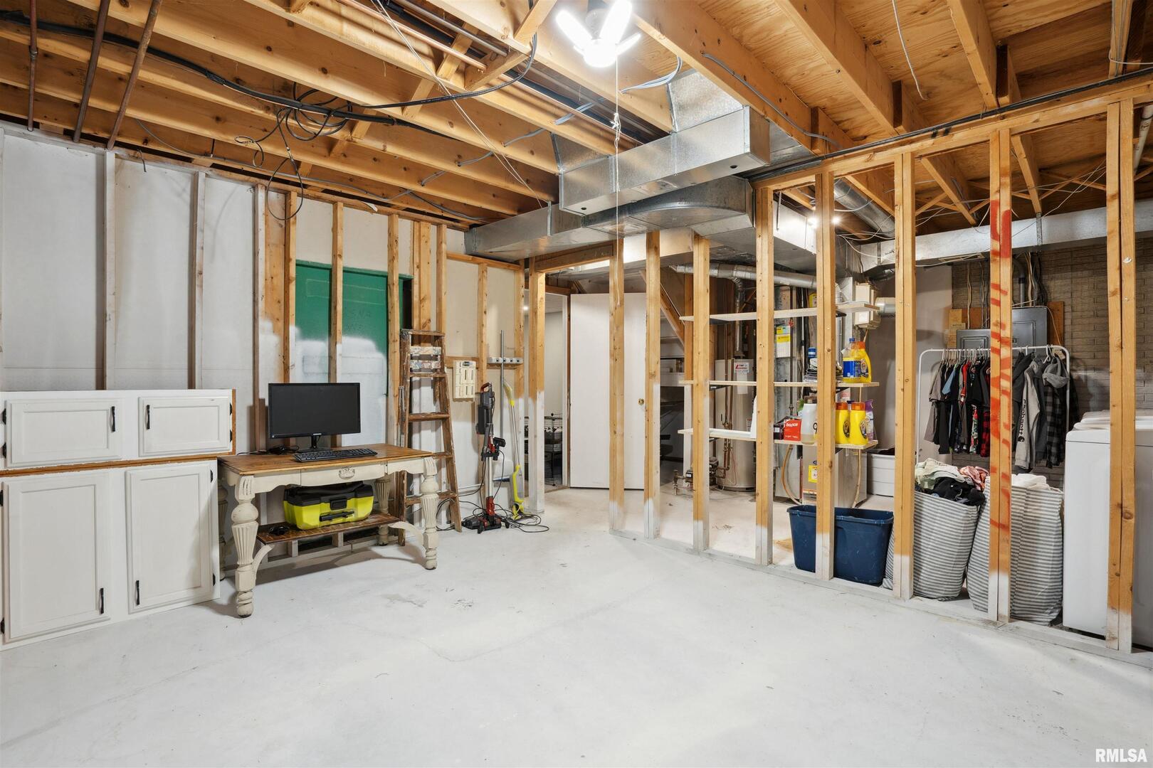 4185 MALLARD Court Unit: 101