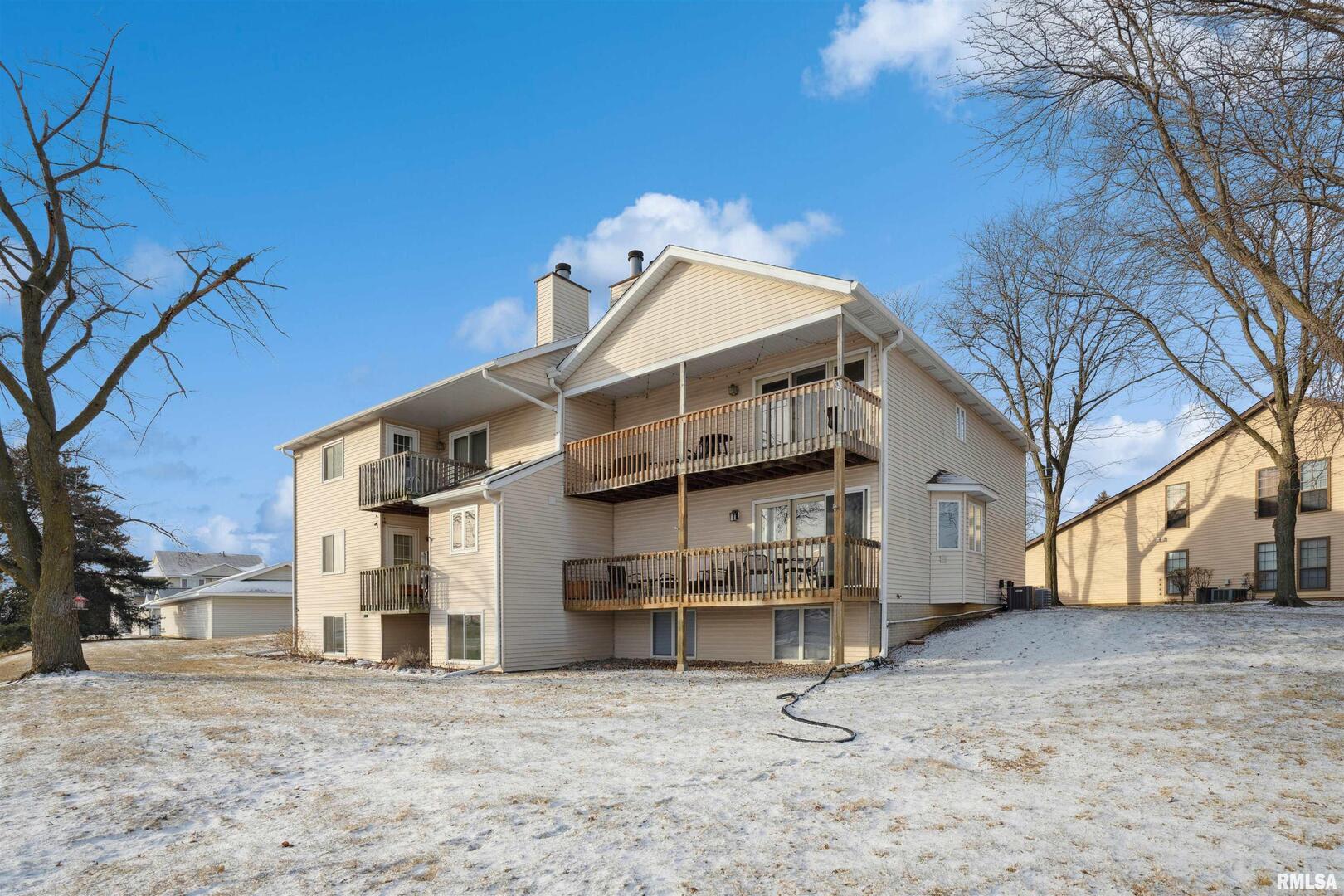4185 MALLARD Court Unit: 101