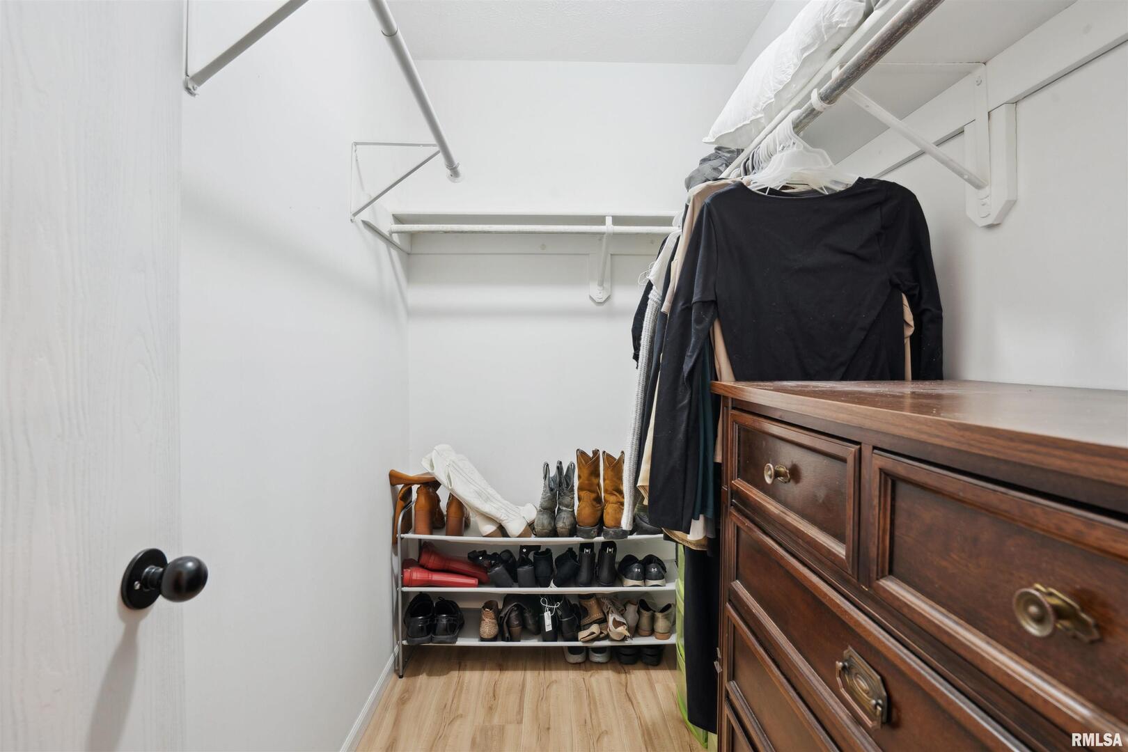 4185 MALLARD Court Unit: 101