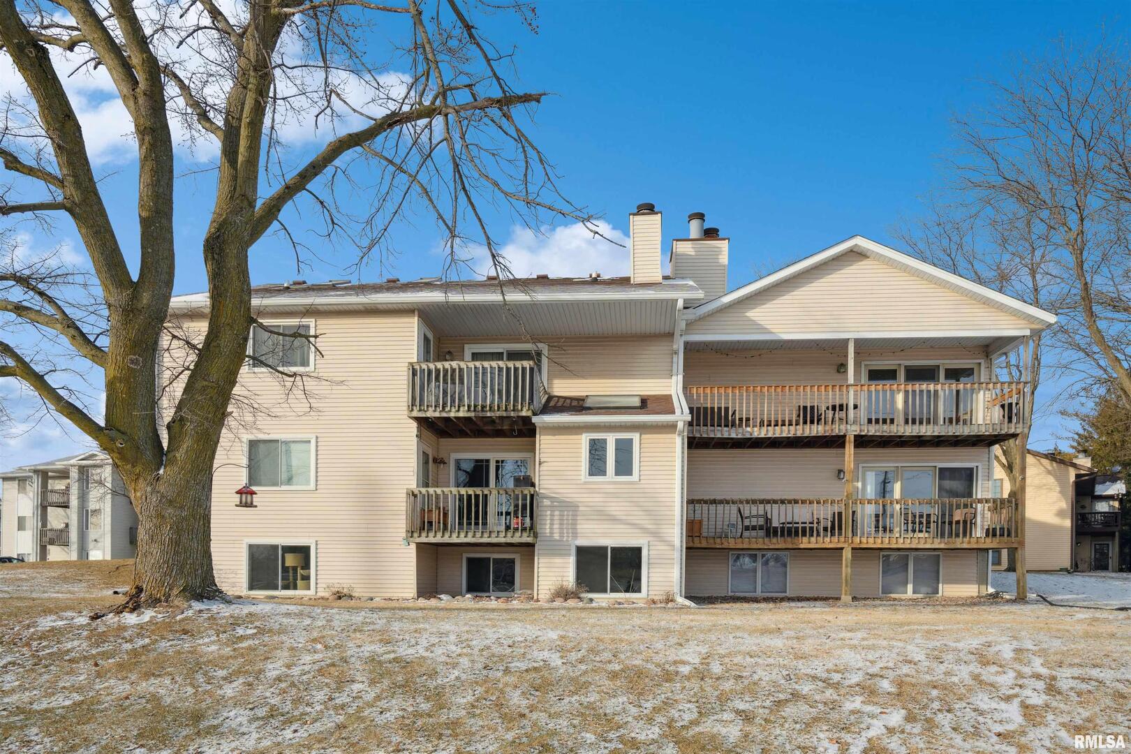 4185 MALLARD Court Unit: 101