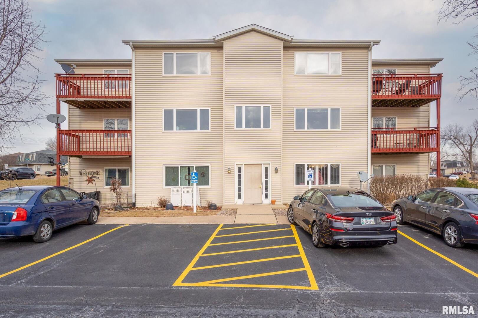 2413 W 54TH Street Unit: 6